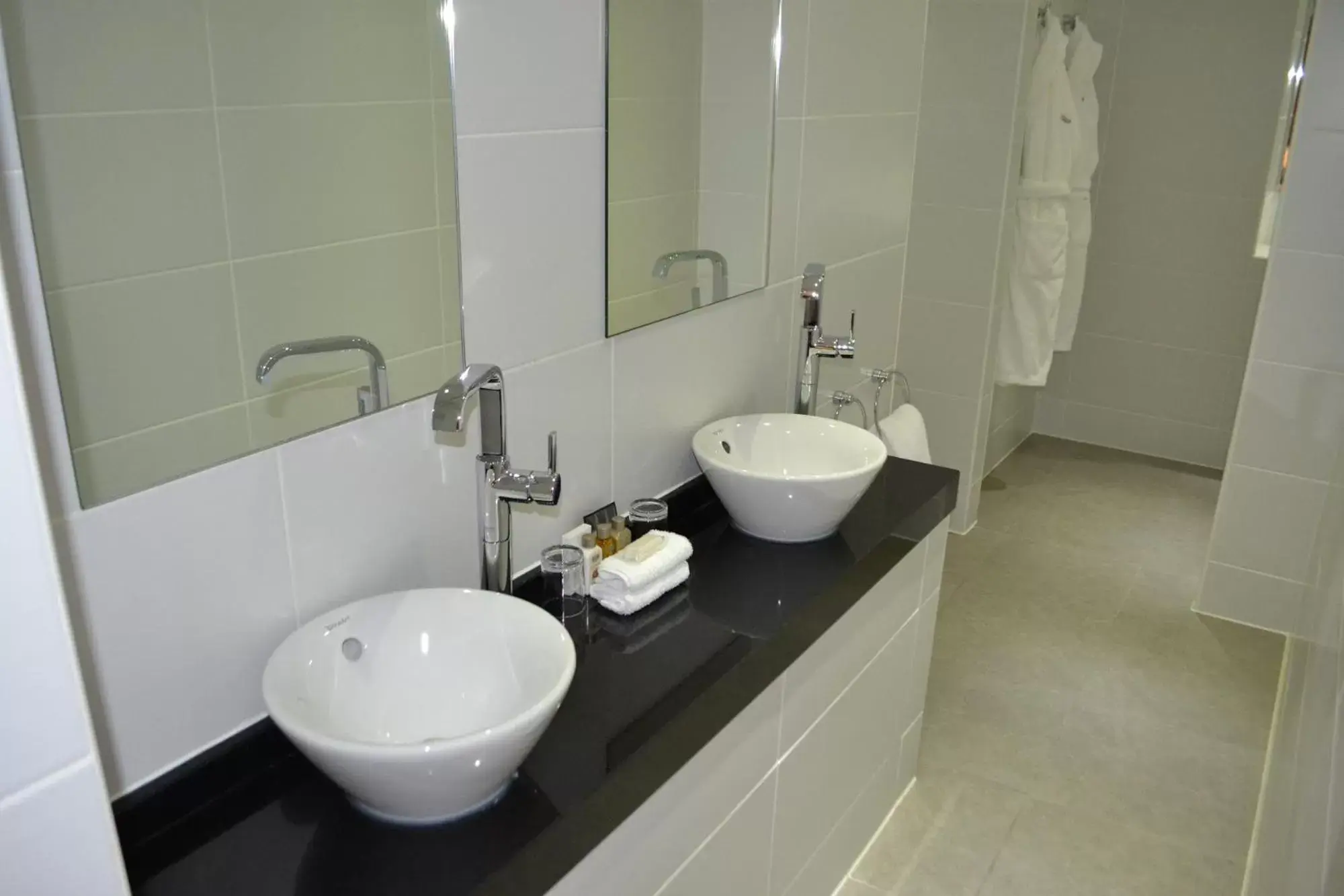 Suite in The Lensbury Resort Suite in The Lensbury Resort