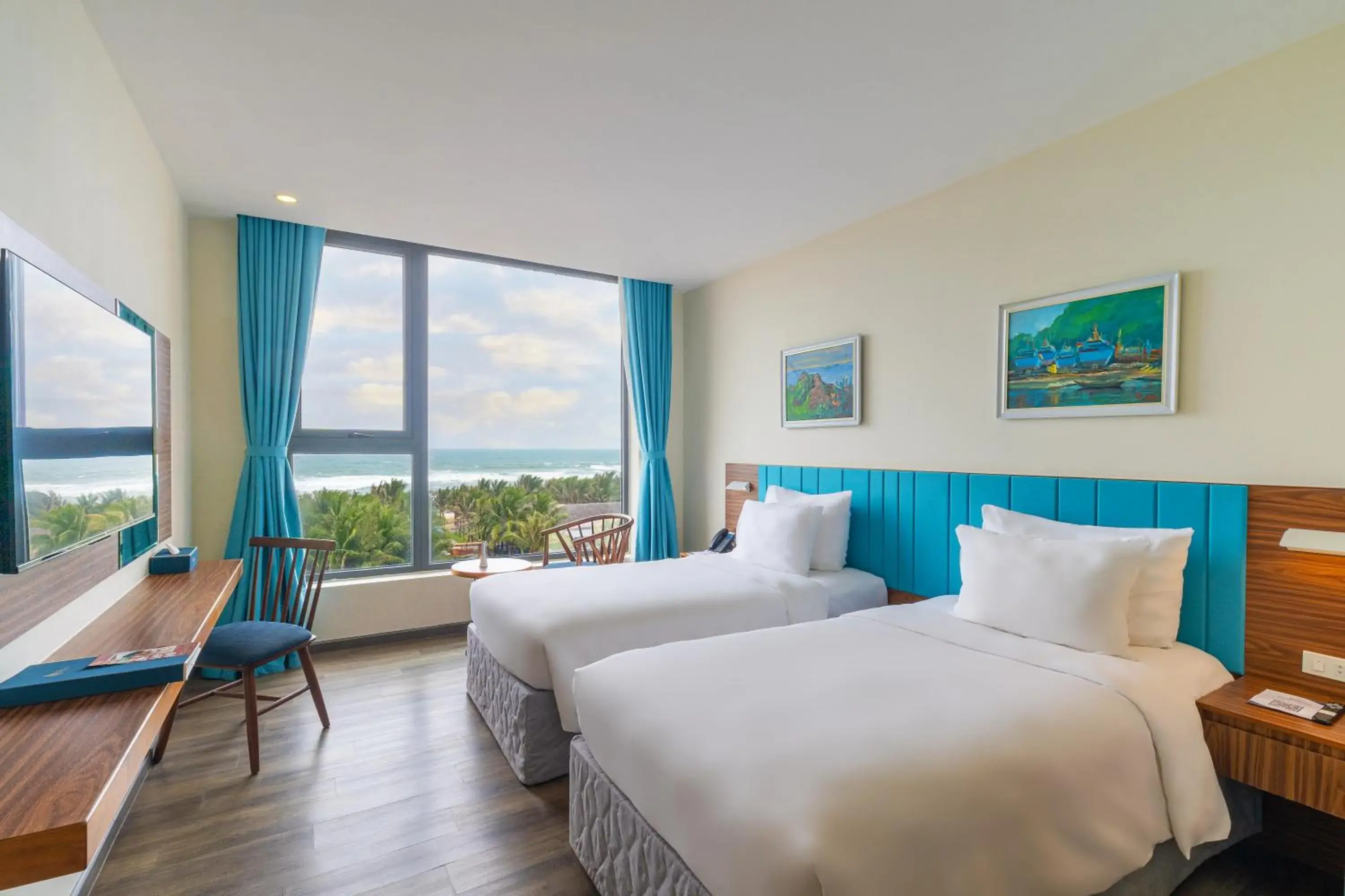 Superior Double or Twin Room with Sea View in Sala Tuy Hoa Beach Hotel Superior Double or Twin Room with Sea View in Sala Tuy Hoa Beach Hotel