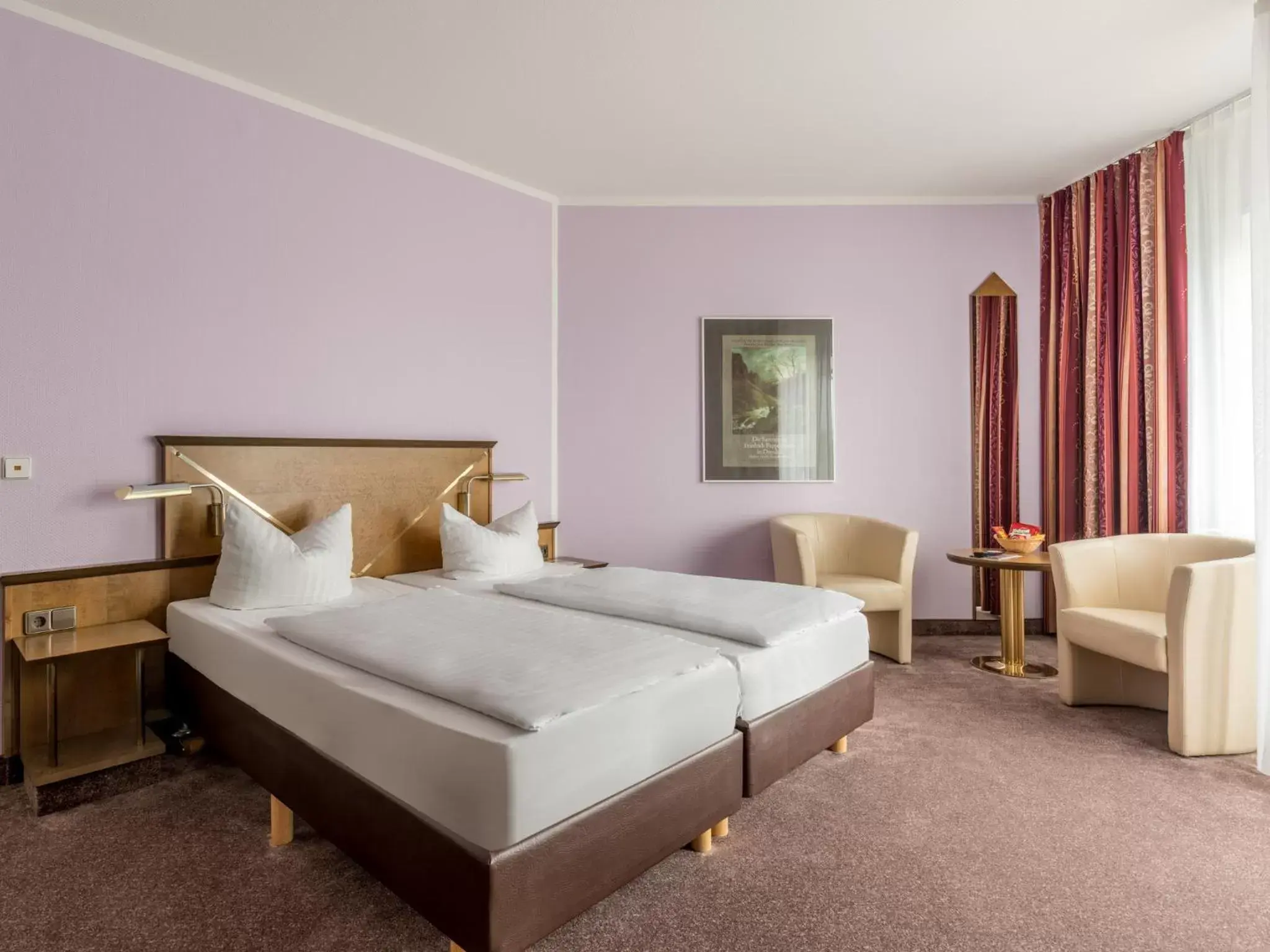 Comfort Double Room with Balcony - single occupancy in AZIMUT Hotel Dresden Comfort Double Room with Balcony - single occupancy in AZIMUT Hotel Dresden