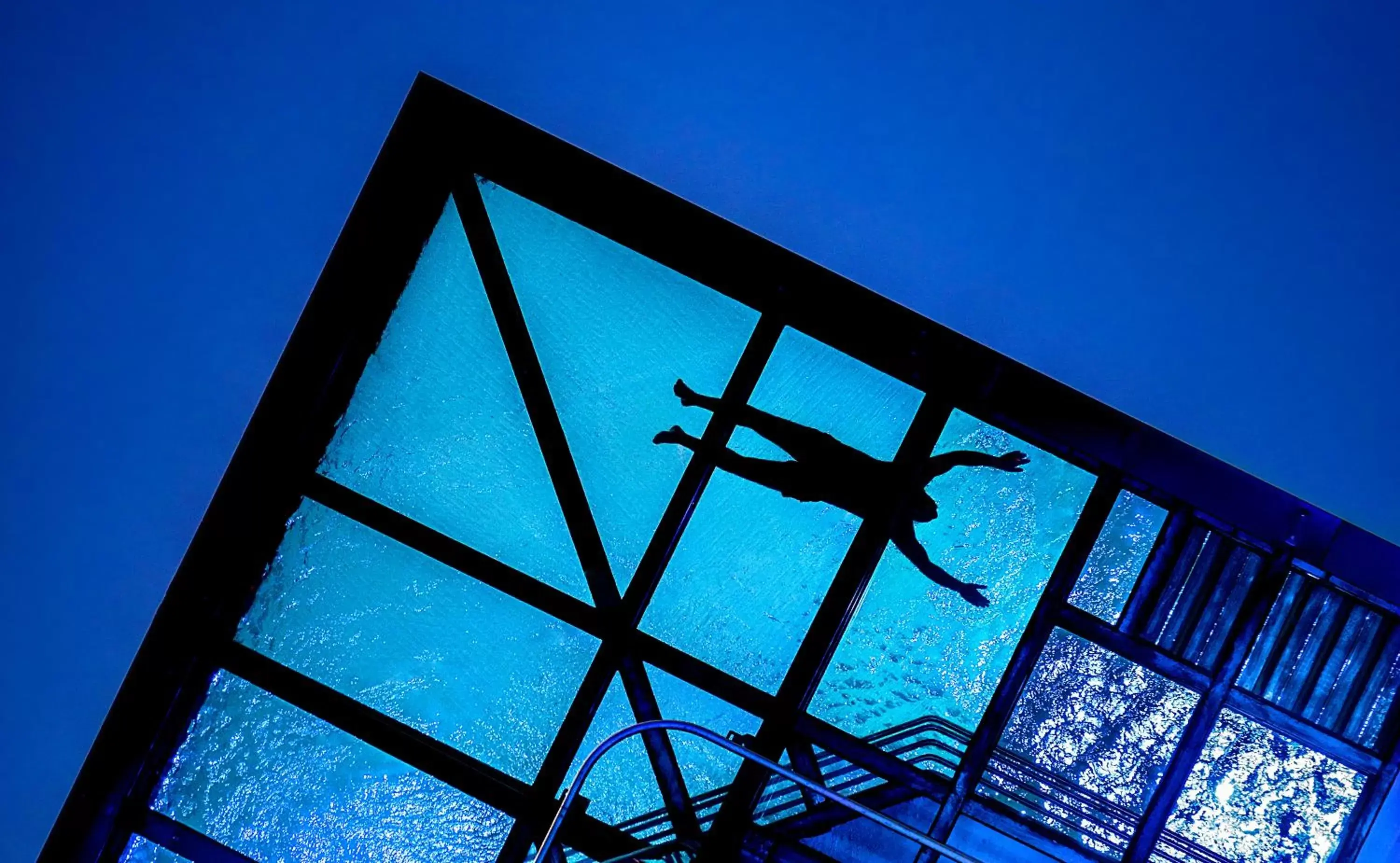 Swimming pool in Upper House Swimming pool in Upper House