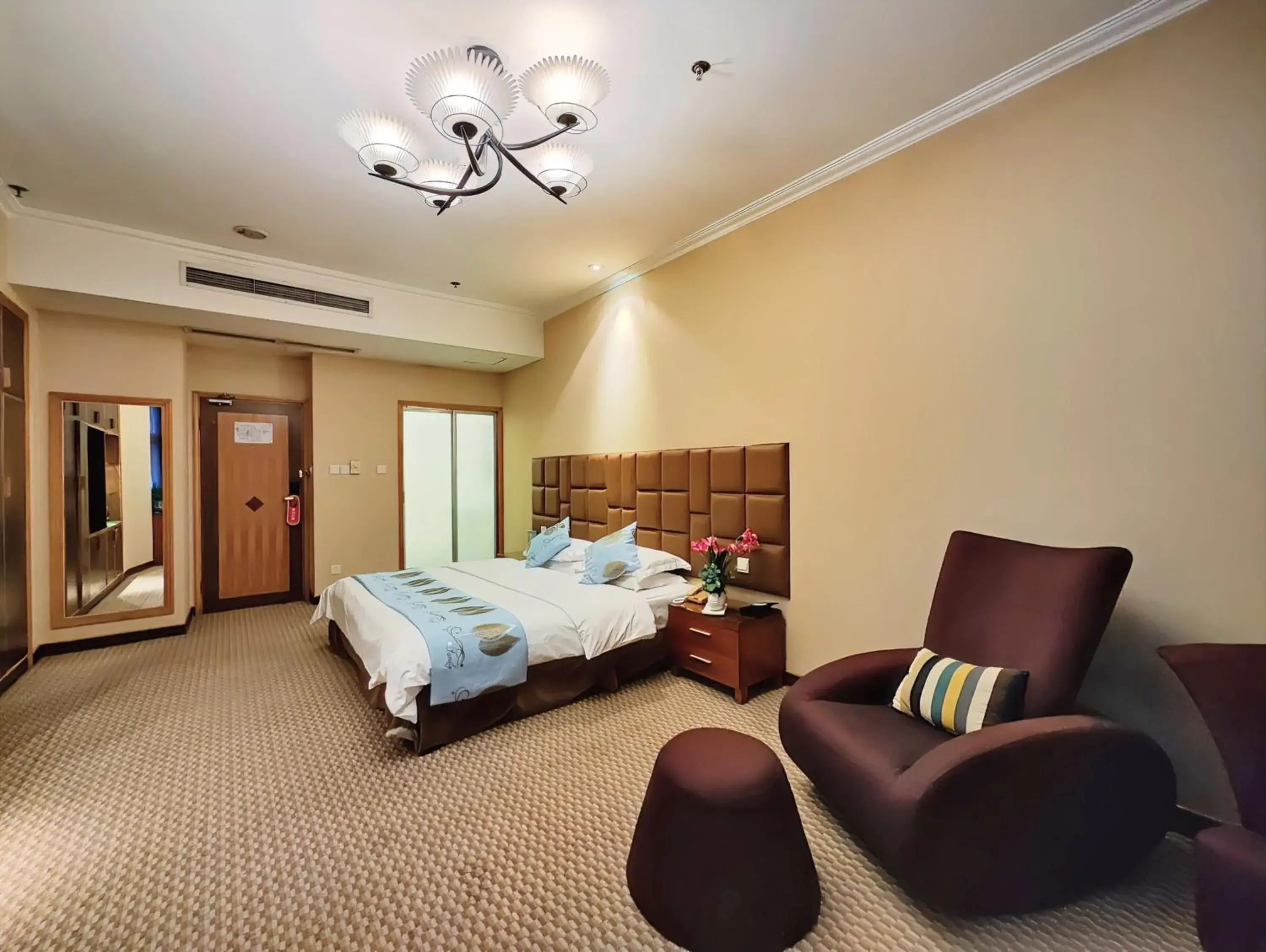 Business Double Room in Chongqing Milky Way Hotel Business Double Room in Chongqing Milky Way Hotel