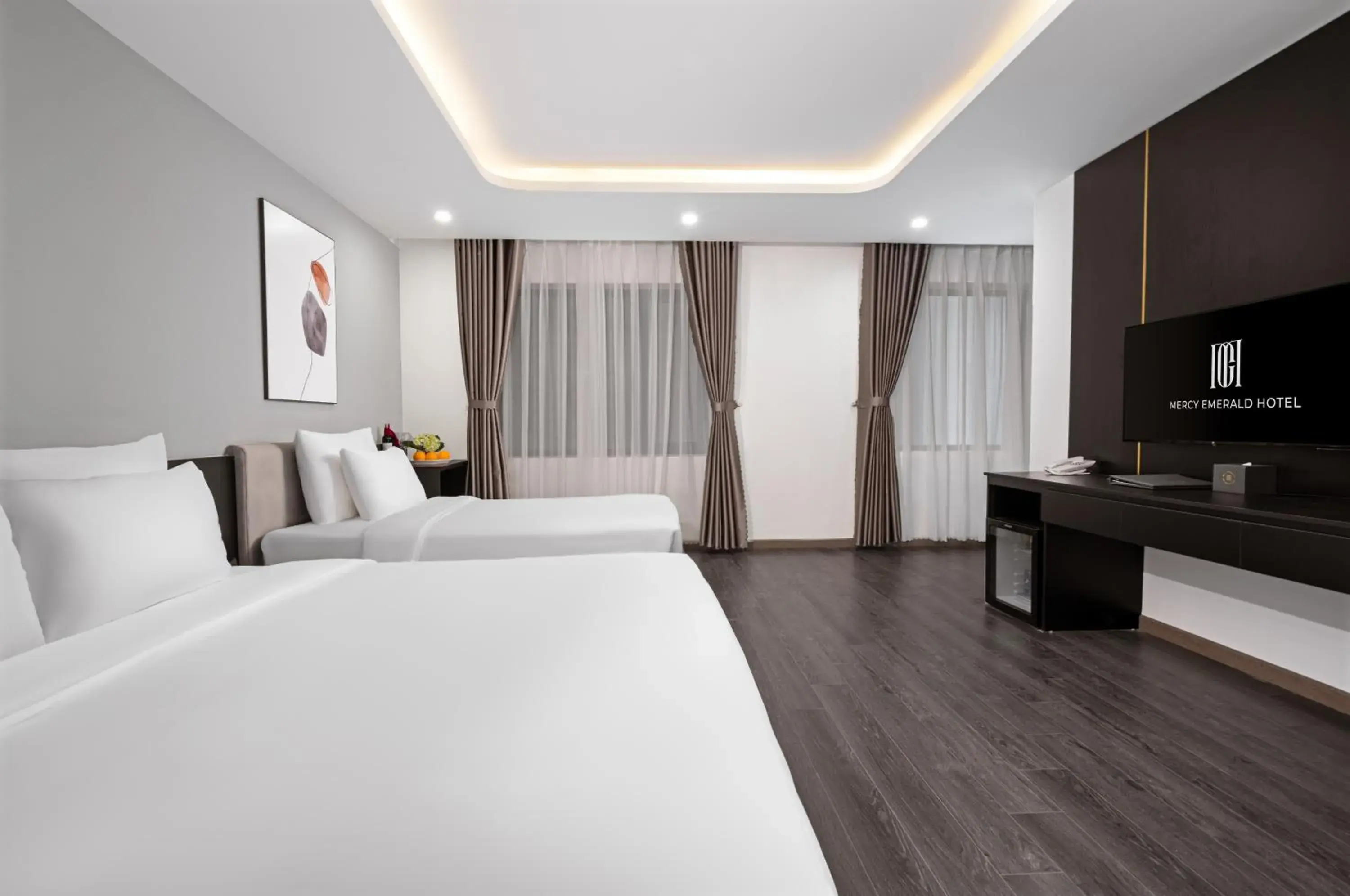 Standard Family Room in Mercy Emerald Hotel Standard Family Room in Mercy Emerald Hotel