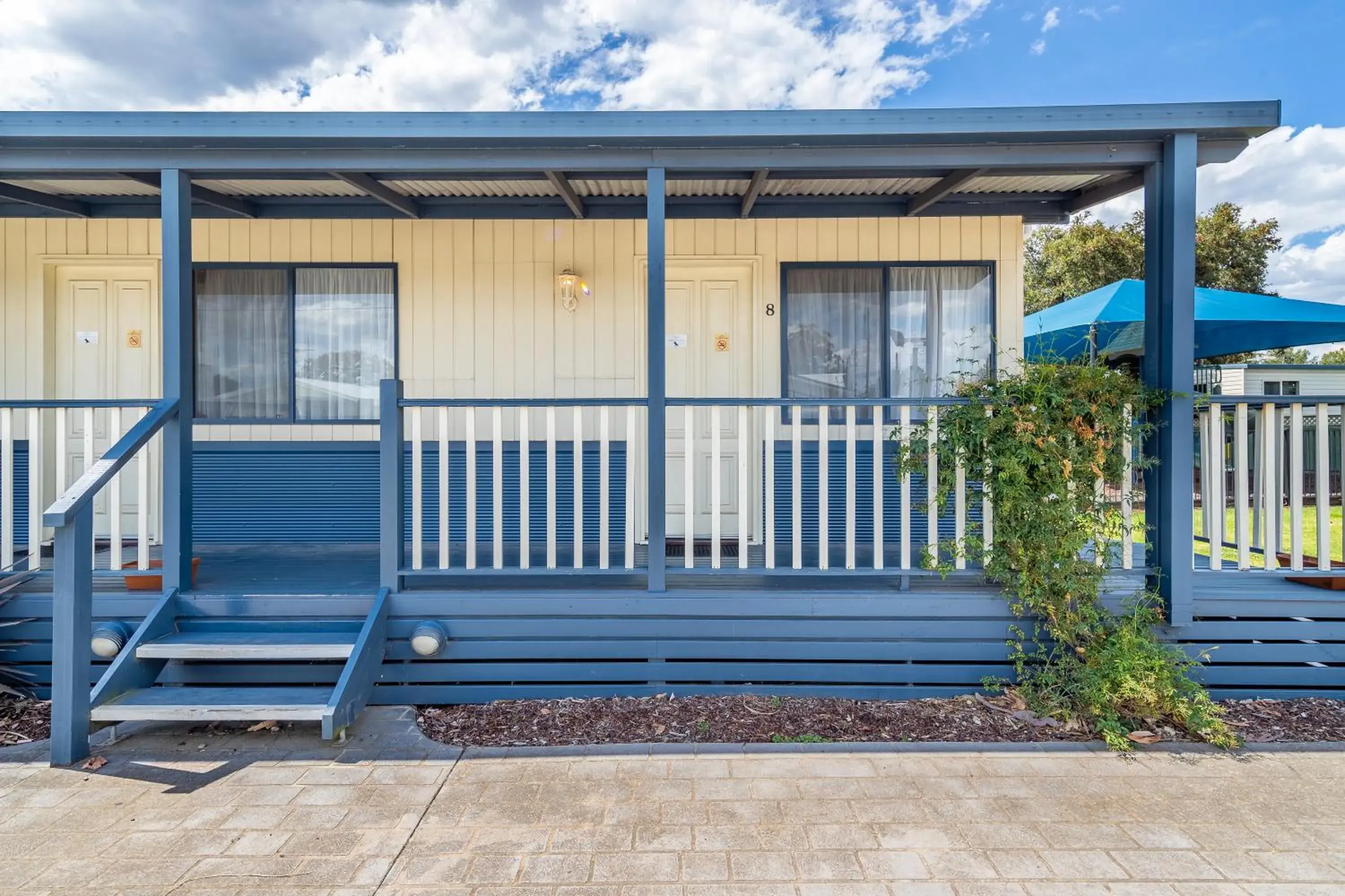 Standard Studio Queen in Ingenia Holidays Nepean River Standard Studio Queen in Ingenia Holidays Nepean River