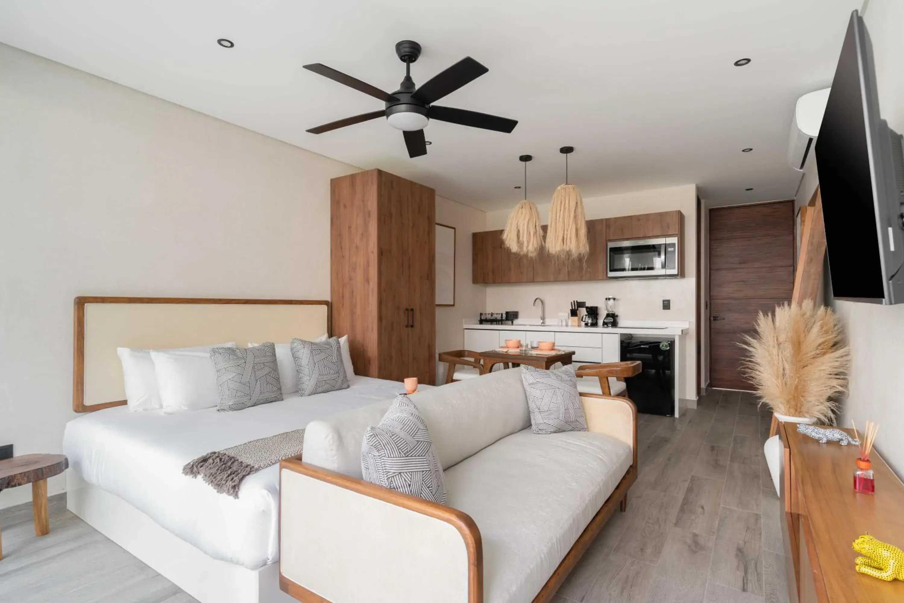 King Suite with Balcony - single occupancy in Chaac King Suite with Balcony - single occupancy in Chaac