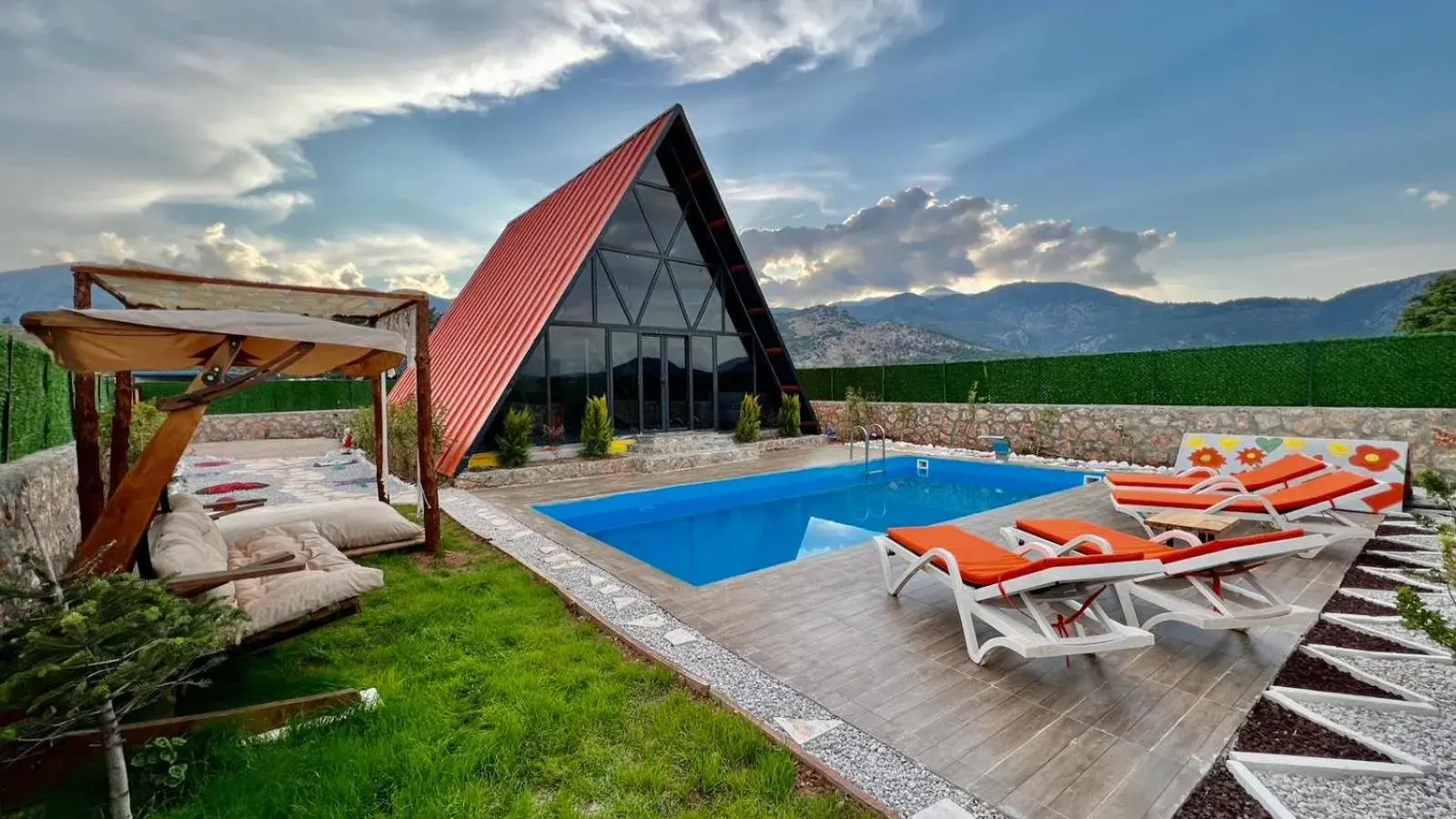 Villa with Private Pool in villa hidden paradise garden Villa with Private Pool in villa hidden paradise garden