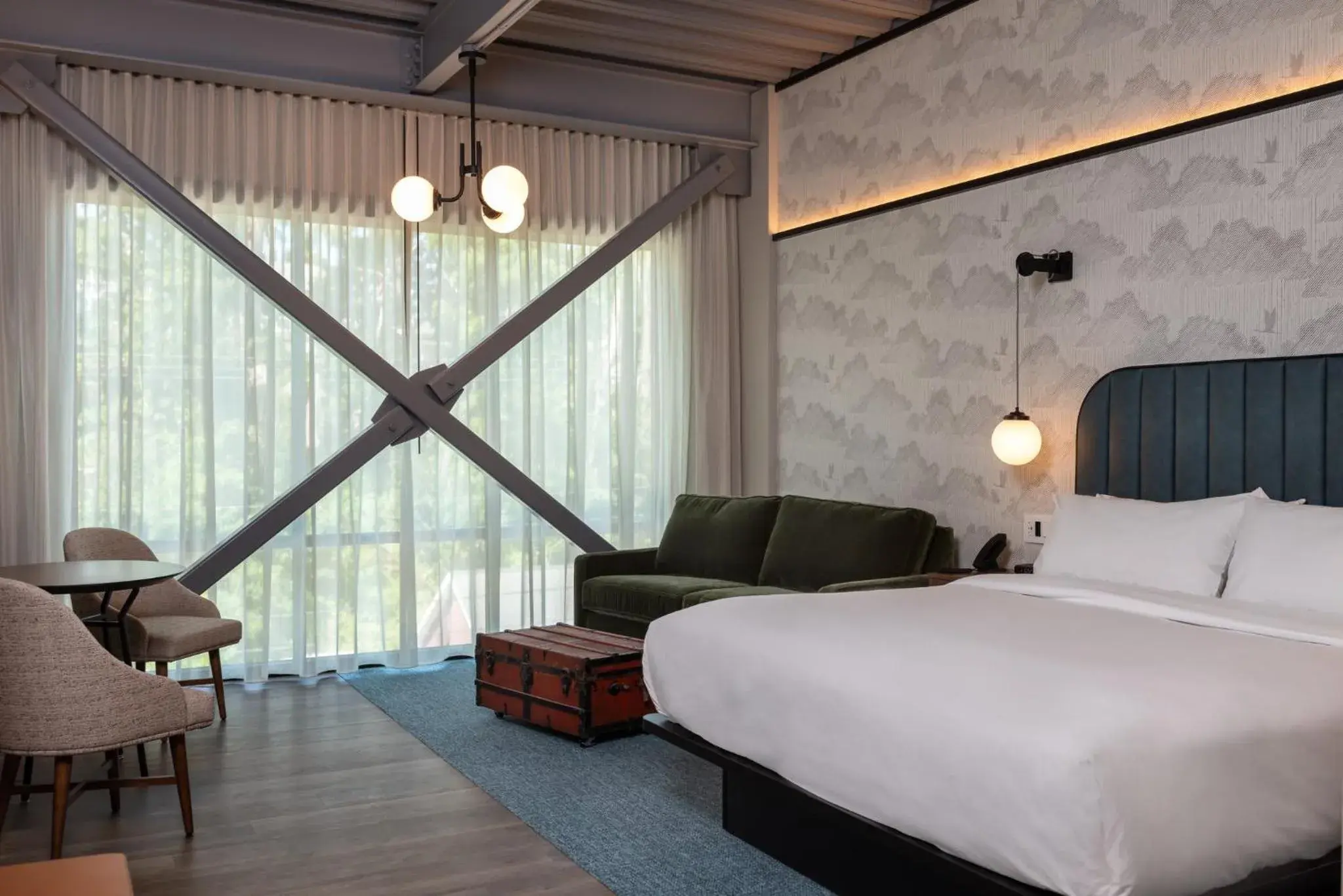 King Room with Sofa Bed in voco James Newbury Hudson Valley by IHG King Room with Sofa Bed in voco James Newbury Hudson Valley by IHG