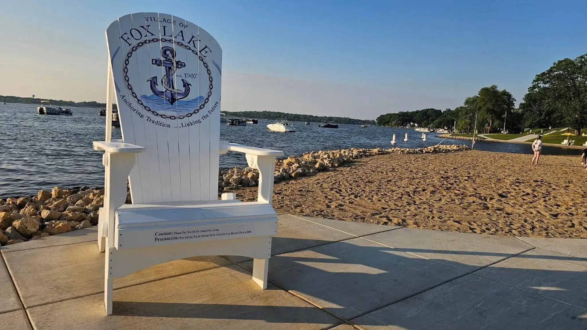 Double Room with Lake View in Randolph Hotel Double Room with Lake View in Randolph Hotel