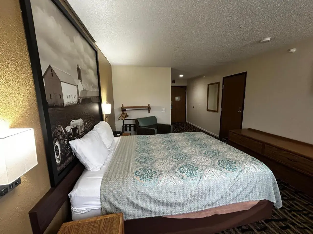 Suite - Queen Bed Non-Smoking in OYO West Point Inn Suite - Queen Bed Non-Smoking in OYO West Point Inn