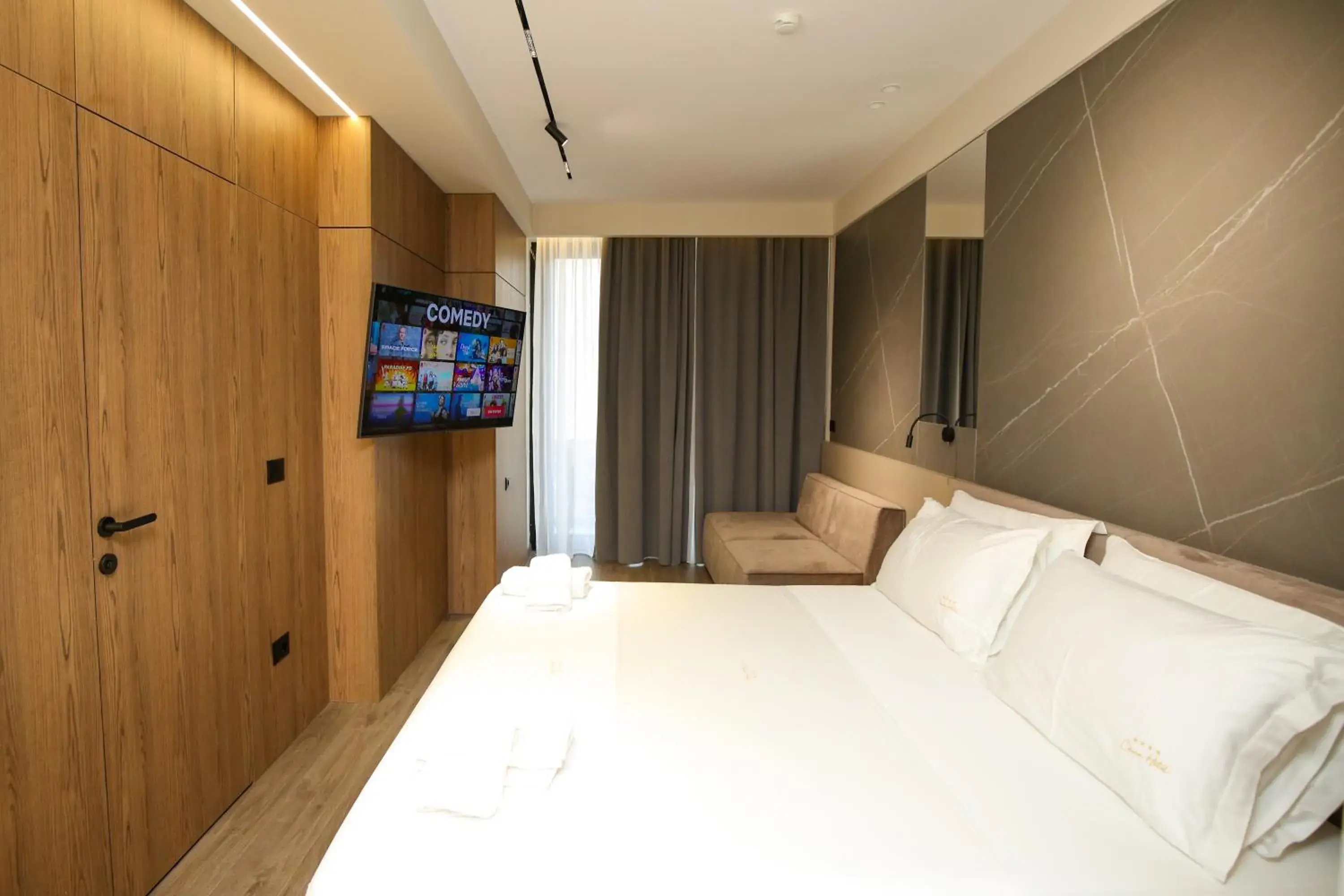 Deluxe Double Room with Balcony in Charm Hotel Deluxe Double Room with Balcony in Charm Hotel