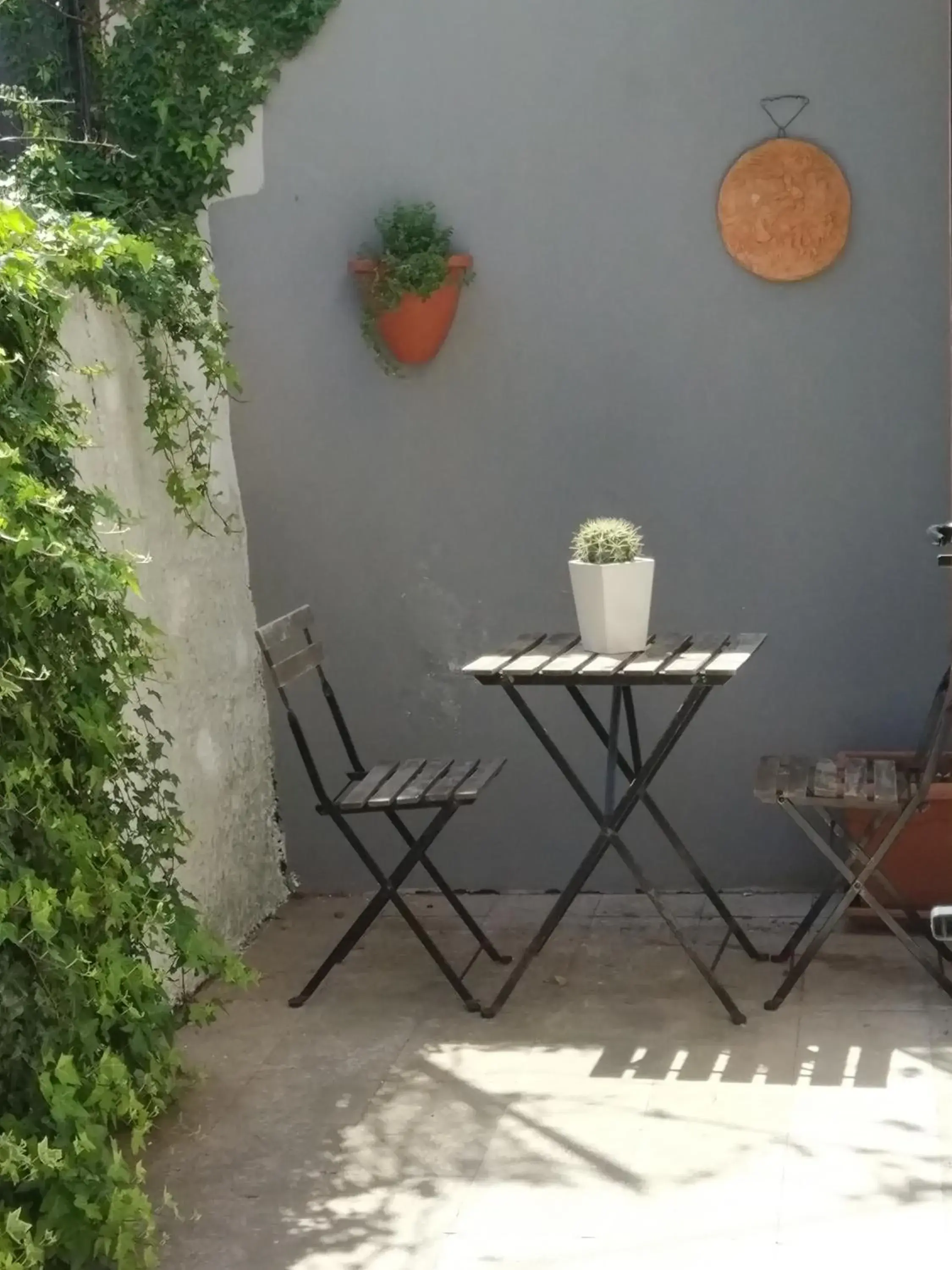 Family Room with Garden View - single occupancy in La Casa A Mare B&B Family Room with Garden View - single occupancy in La Casa A Mare B&B