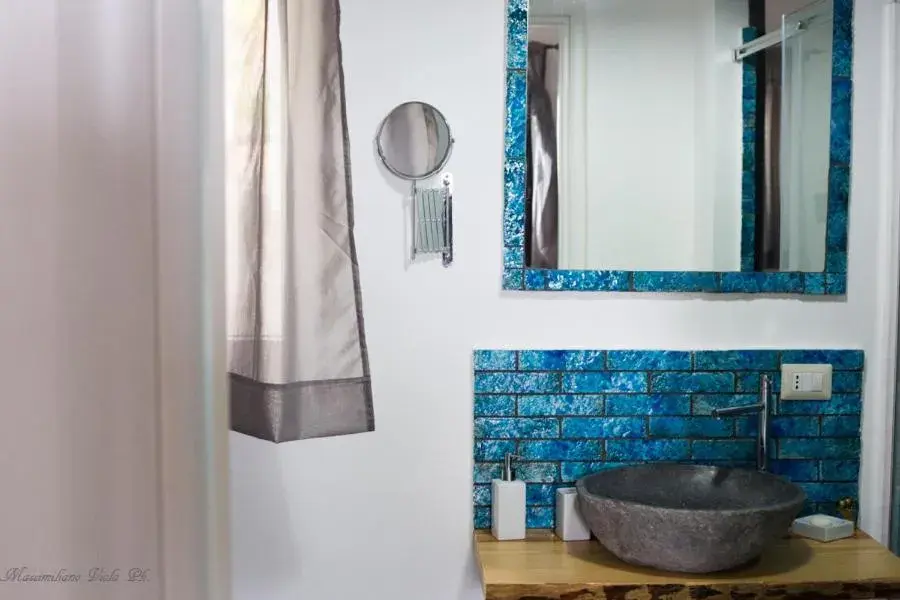 Double or Twin Room with Sea View in La Casa A Mare B&B Double or Twin Room with Sea View in La Casa A Mare B&B