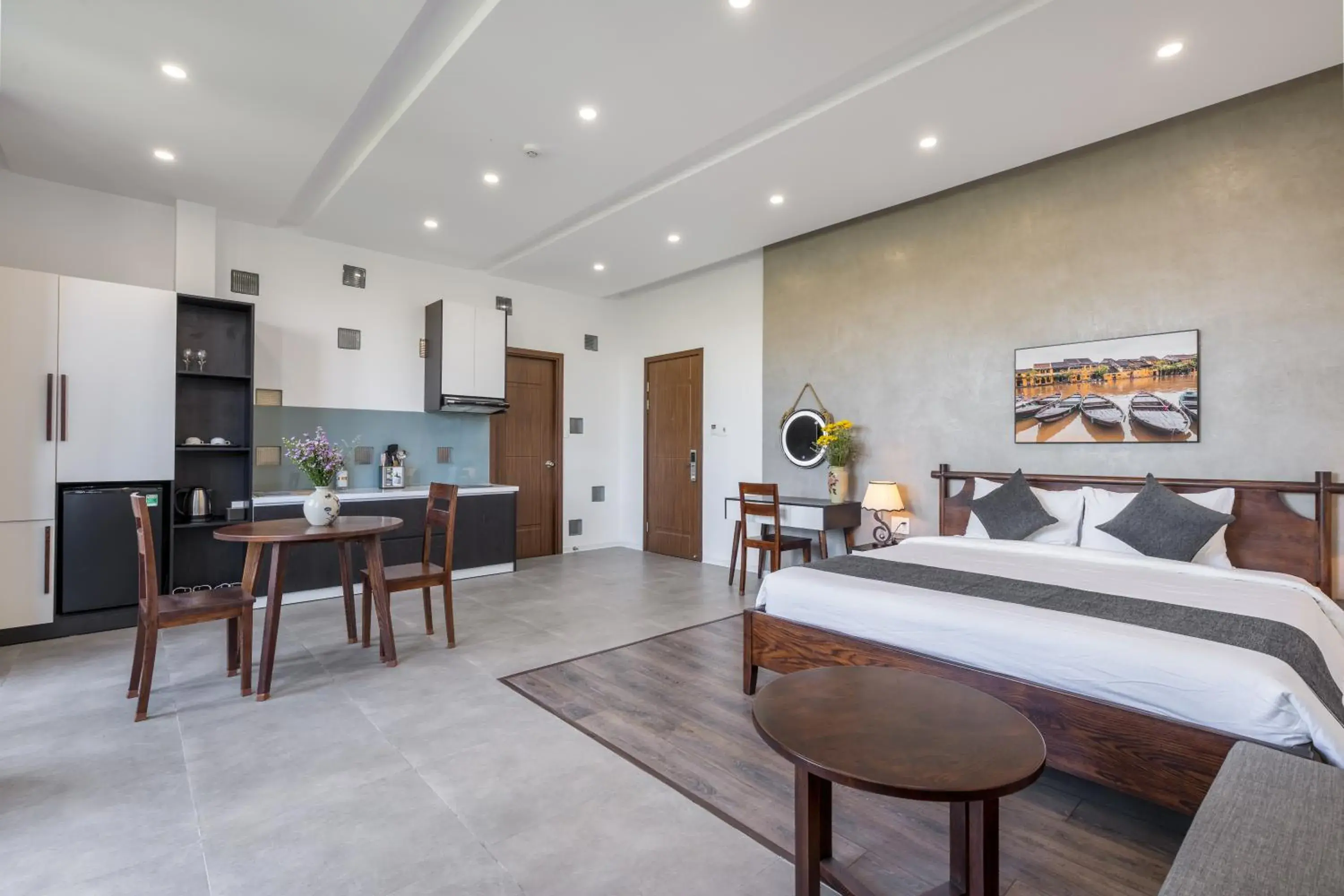 Suite with Balcony in Charm Champion Villa Hoian Suite with Balcony in Charm Champion Villa Hoian