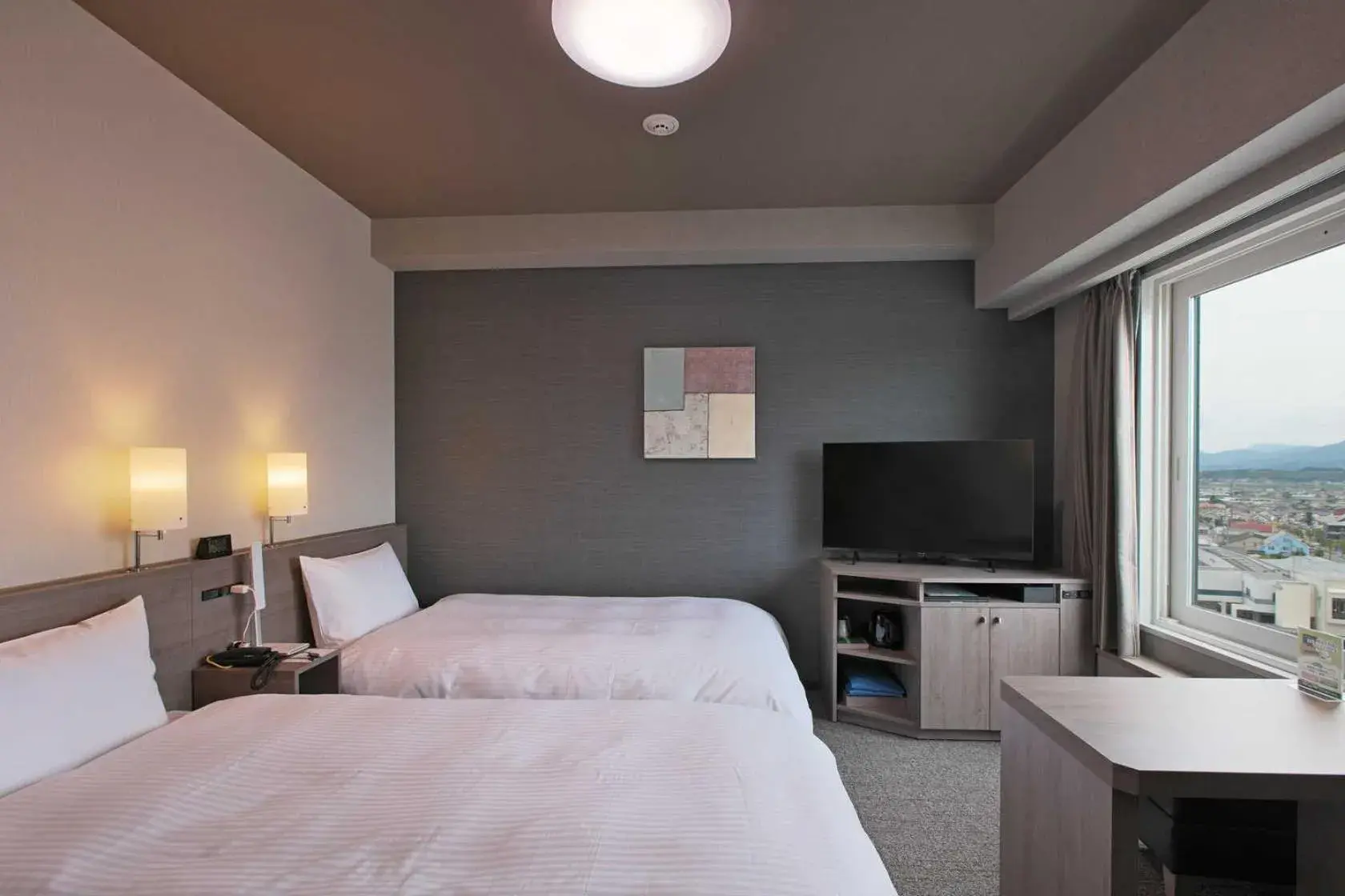 Twin Room - single occupancy - Smoking in Hotel Route Inn Grand Nakano Obuse Twin Room - single occupancy - Smoking in Hotel Route Inn Grand Nakano Obuse