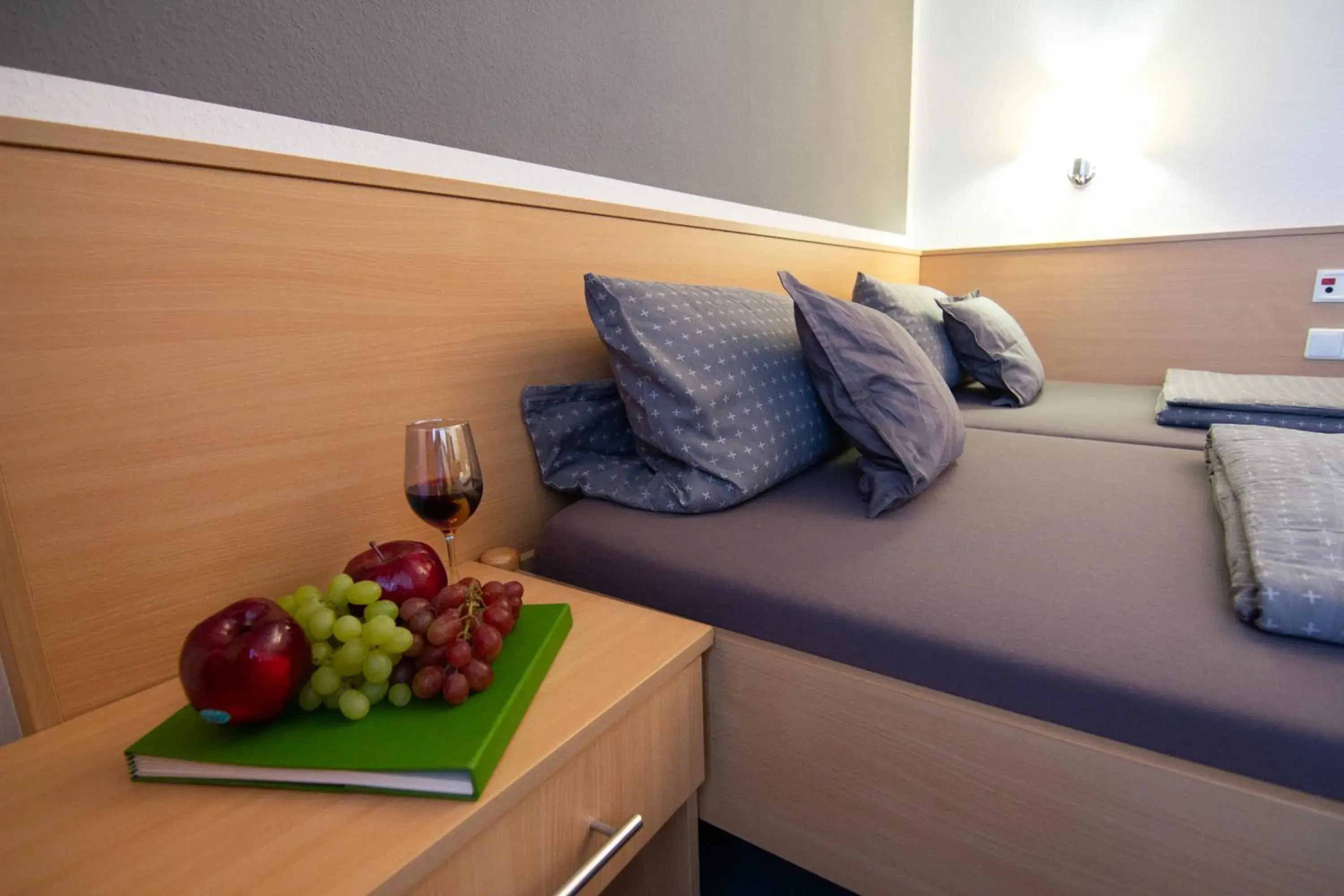 Standard Twin Room in Green Night Hotel Standard Twin Room in Green Night Hotel