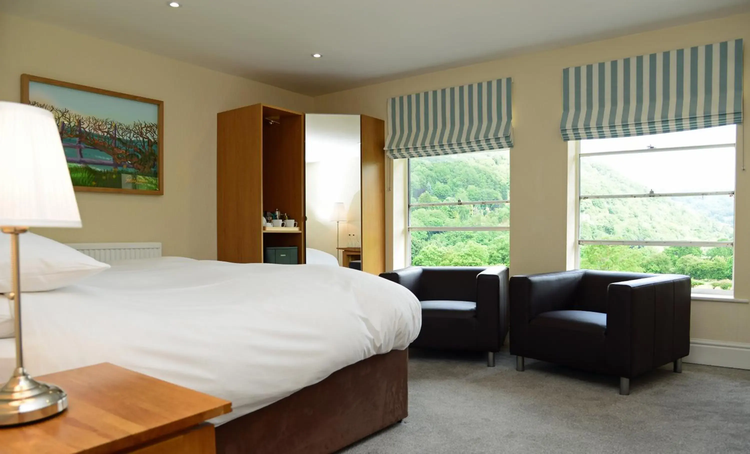 Deluxe Double or Twin Room with Garden View in The Mulberry Inn Deluxe Double or Twin Room with Garden View in The Mulberry Inn