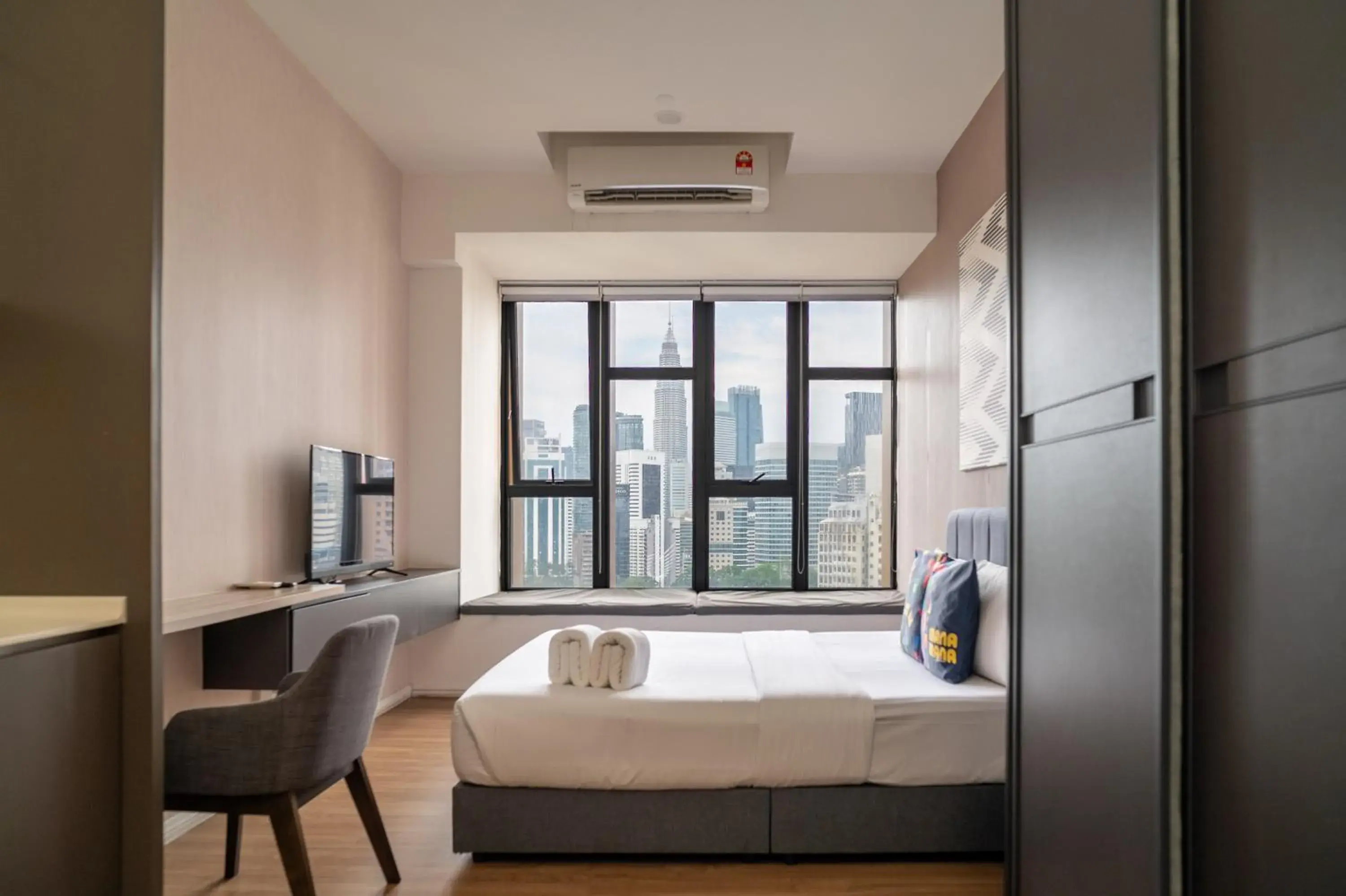 Ceylonz Muji Room Day Bed in Ceylonz Leisure Suites KLCC Ceylonz Muji Room Day Bed in Ceylonz Leisure Suites KLCC