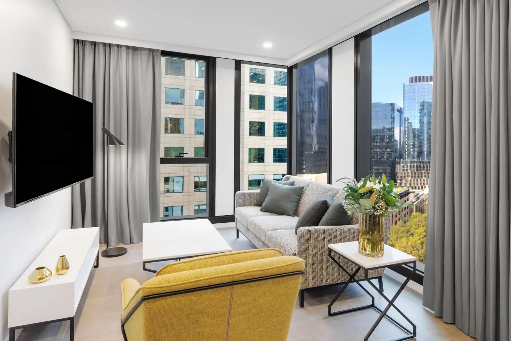 One Bedroom Suite in Meriton Suites Melbourne One Bedroom Suite in Meriton Suites Melbourne
