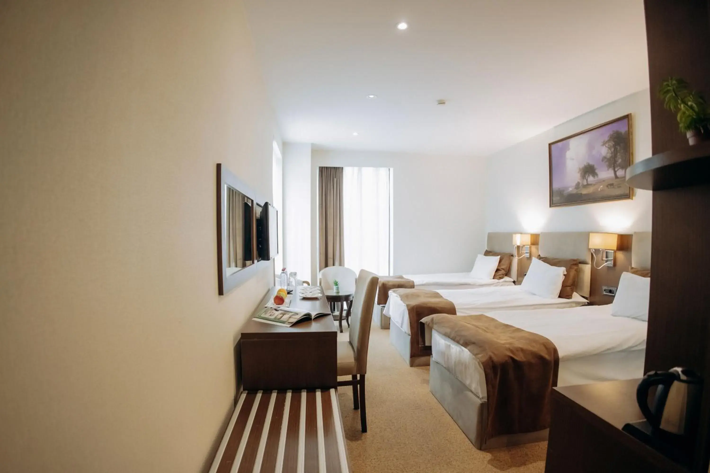 Deluxe Triple Room in The Diamond Hotel Baku Deluxe Triple Room in The Diamond Hotel Baku