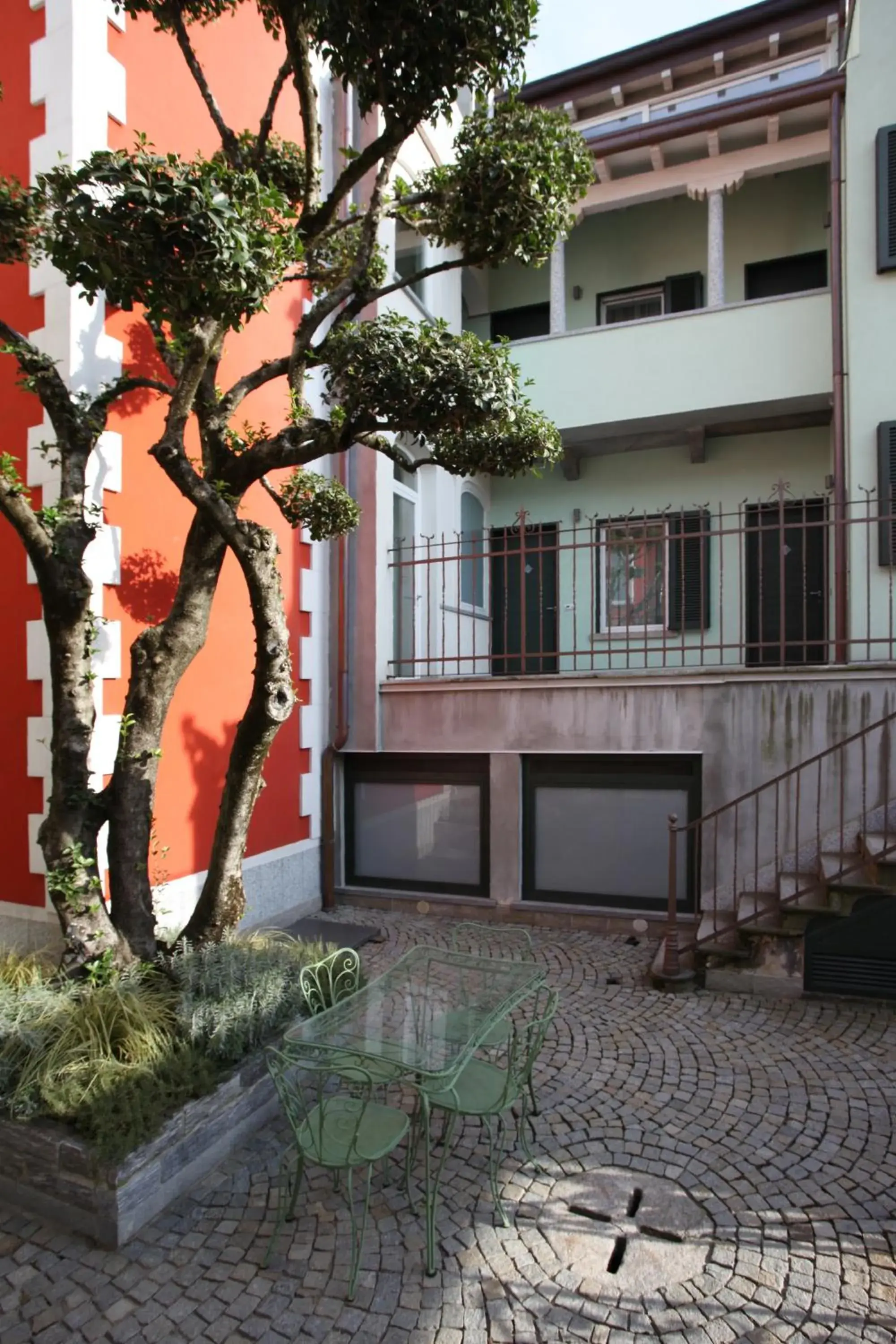 Suite with Terrace in Hotel Ponti Suite with Terrace in Hotel Ponti