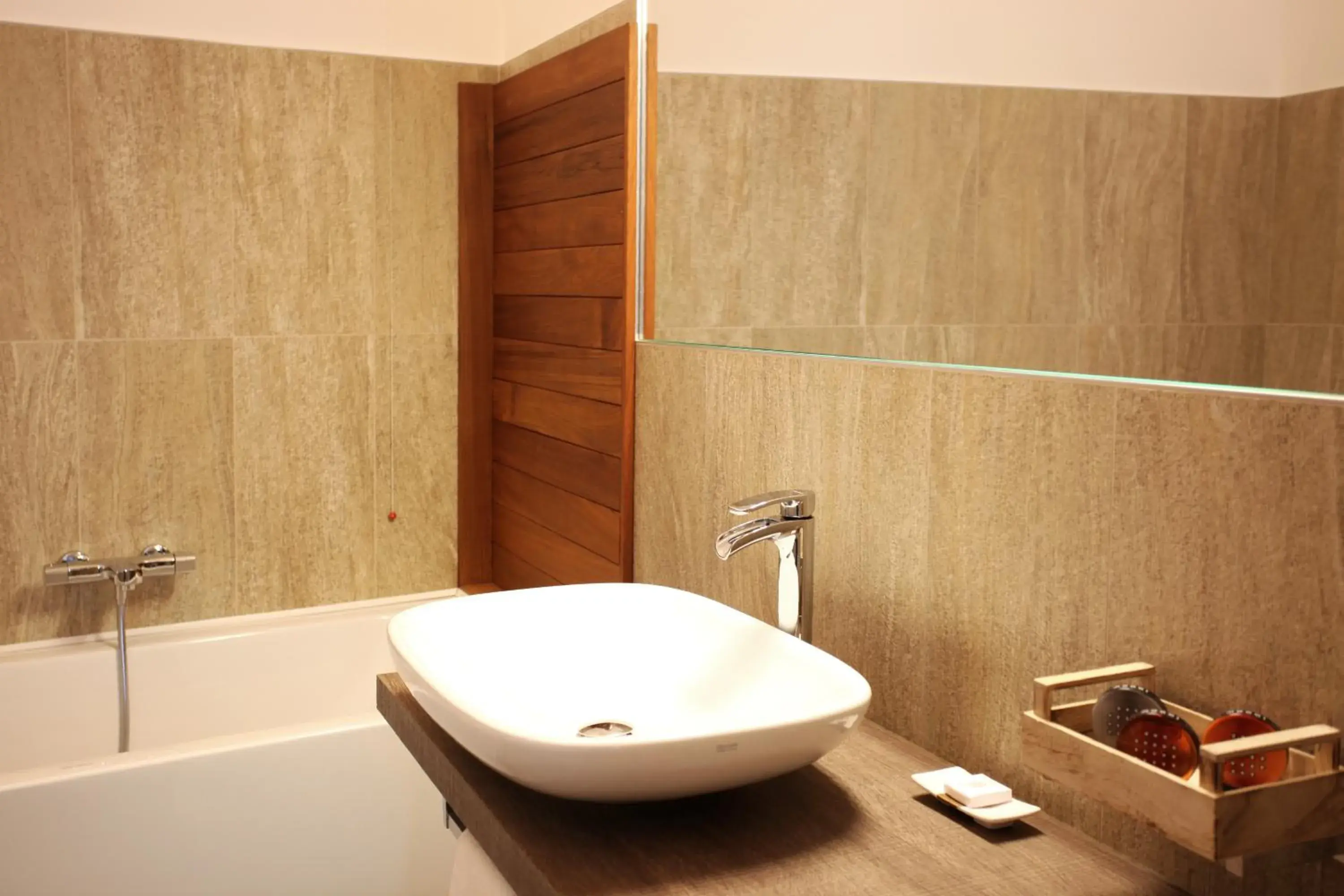 Superior King Room - single occupancy in Hotel Ponti Superior King Room - single occupancy in Hotel Ponti