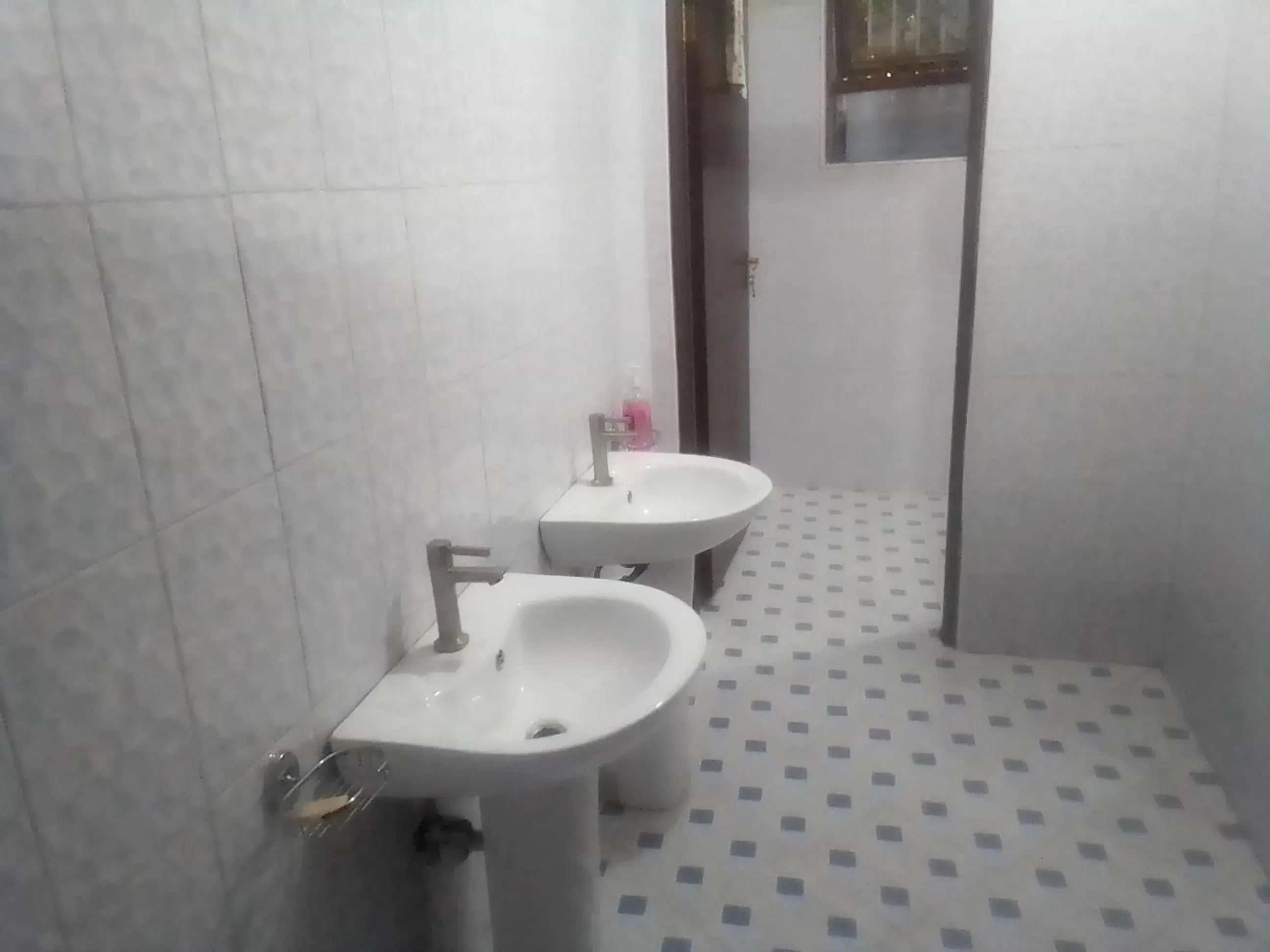 Standard Twin Room in DISCOVERY COURTS HOTEL Standard Twin Room in DISCOVERY COURTS HOTEL