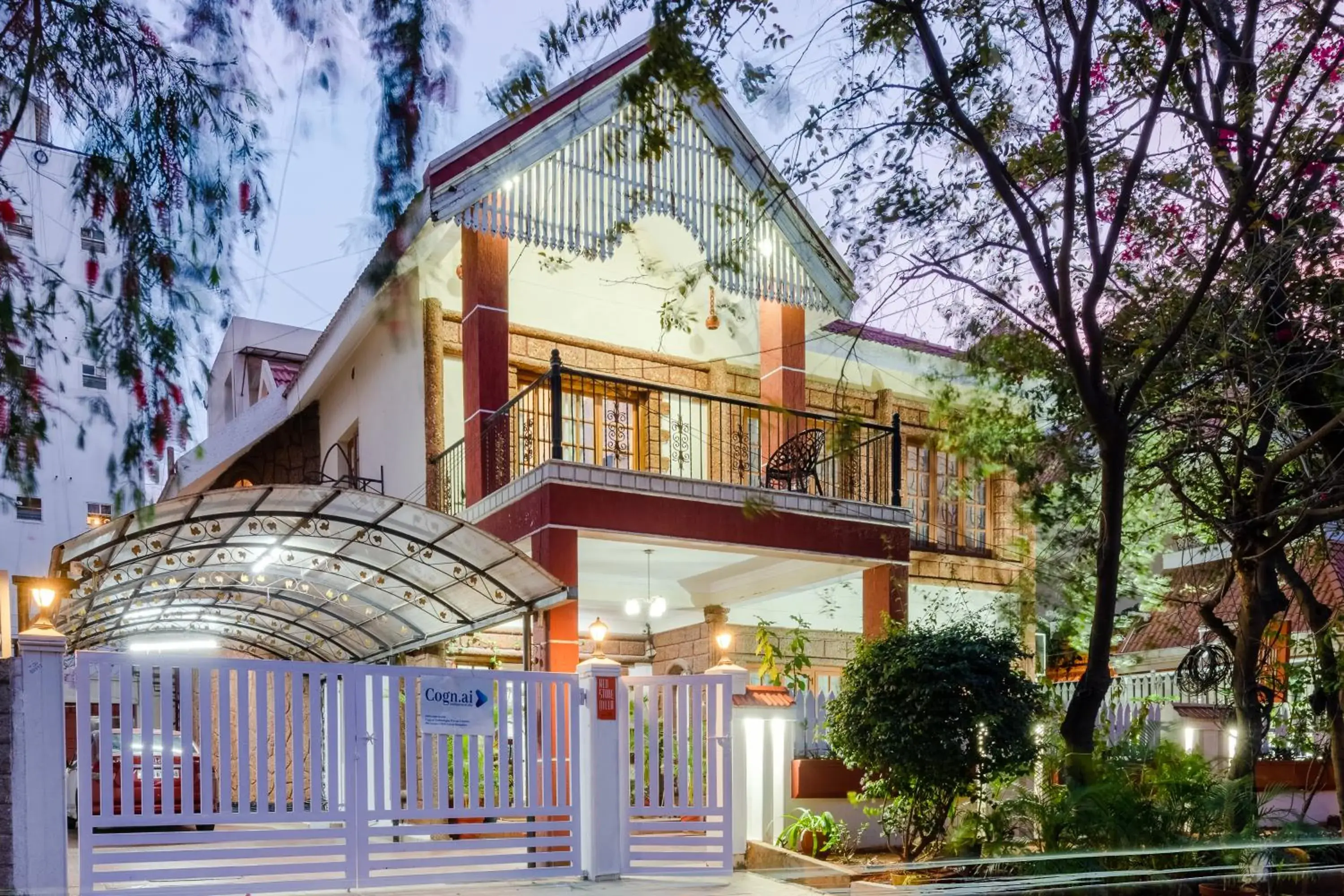 Redstone Villa by Revkeys Redstone Villa by Revkeys