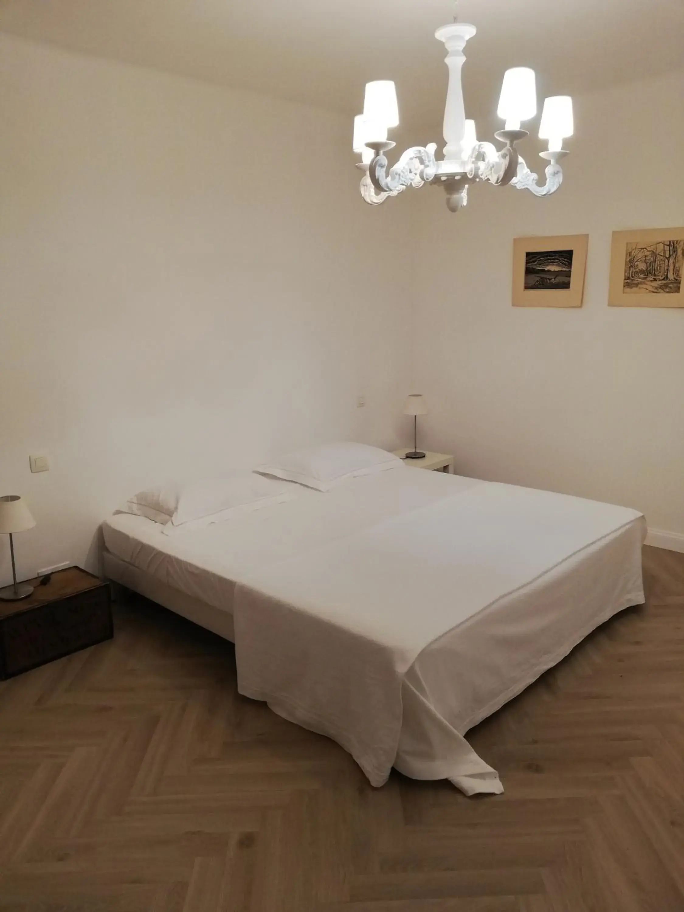 Double or Twin Room in Les 3 Platanes Double or Twin Room in Les 3 Platanes