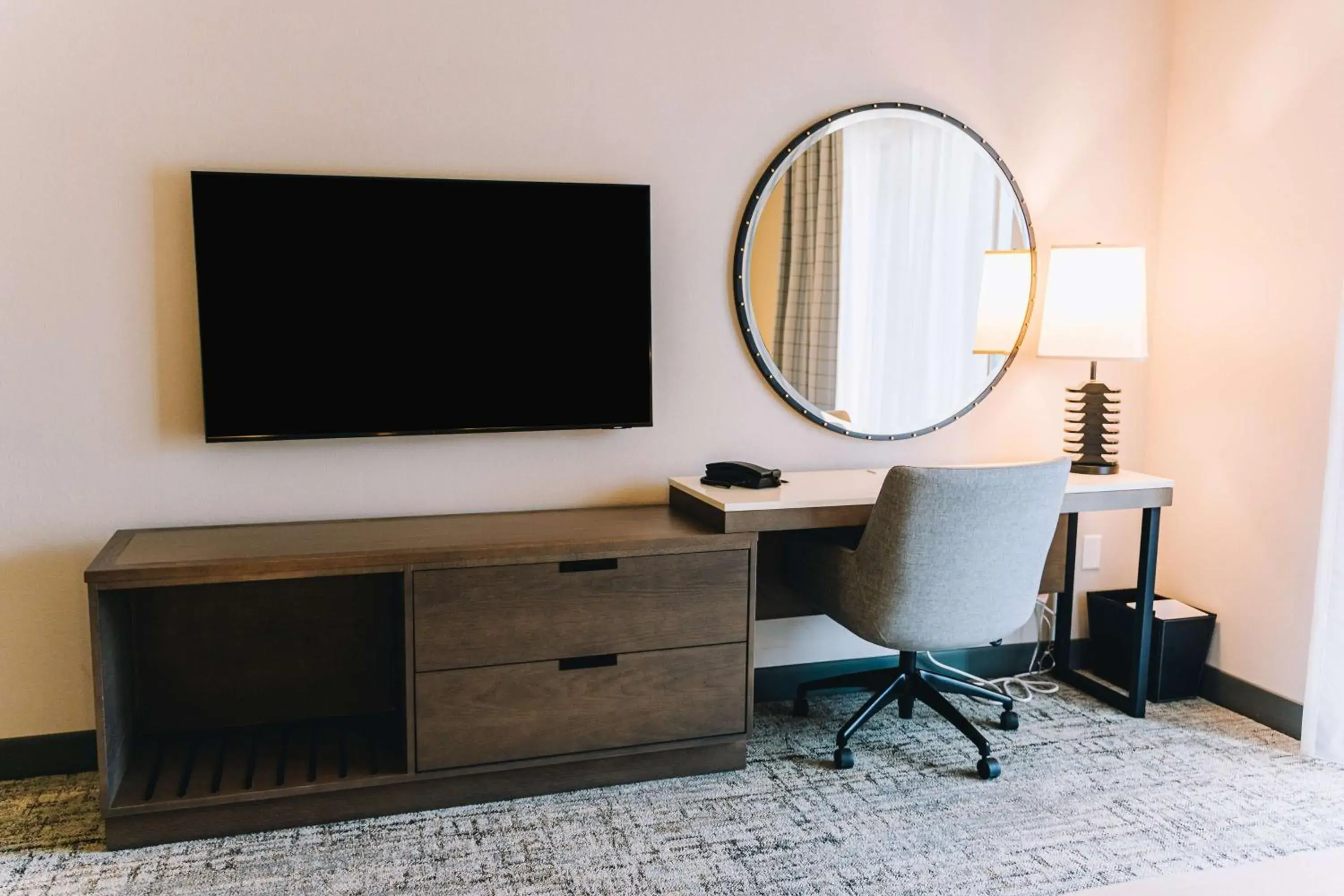 Two-Bedroom Deluxe Queen Suite in Embassy Suites By Hilton Gatlinburg Resort Two-Bedroom Deluxe Queen Suite in Embassy Suites By Hilton Gatlinburg Resort