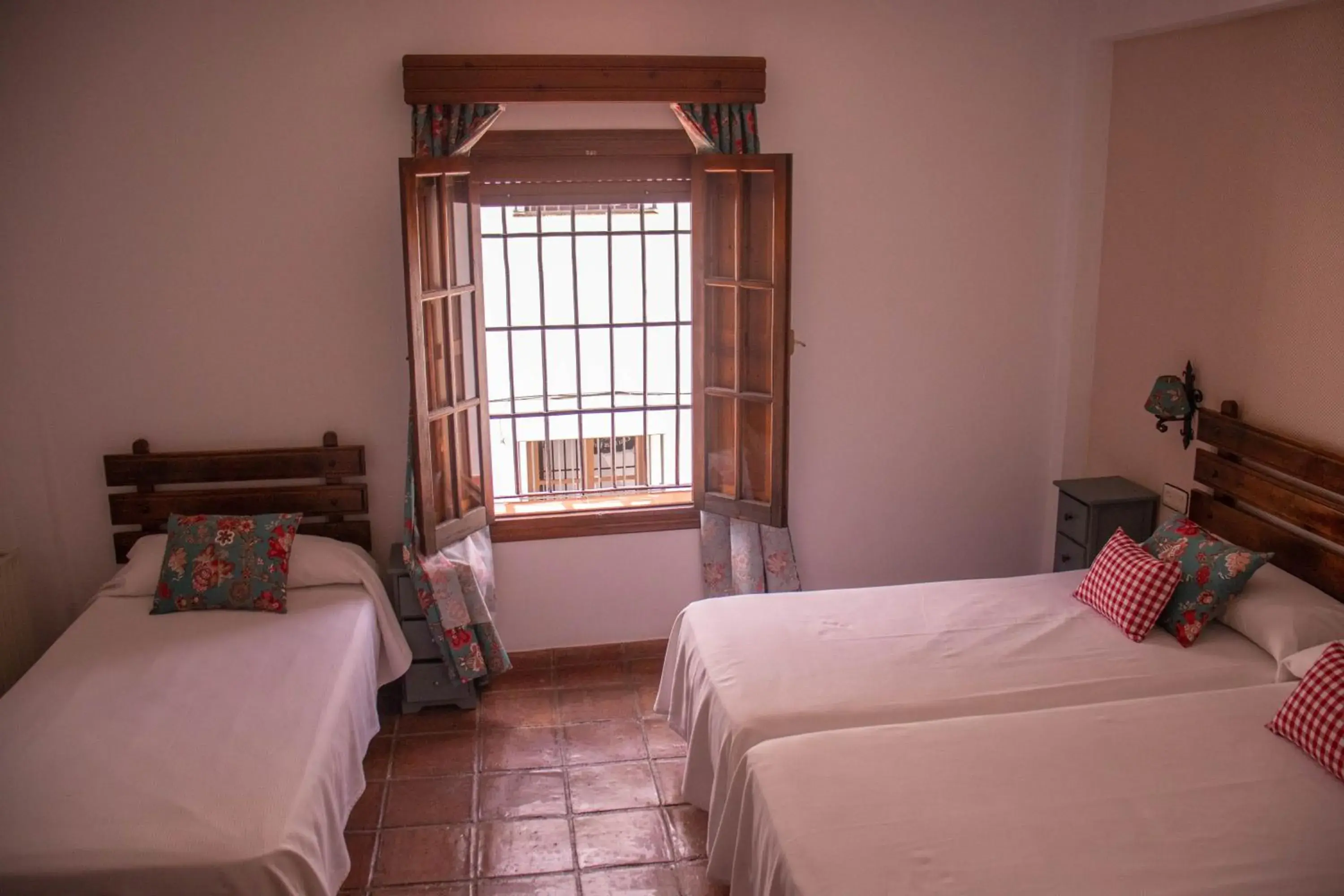Double or Twin Room with Private Bathroom - single occupancy in Hospederia Casa de las Piedras Double or Twin Room with Private Bathroom - single occupancy in Hospederia Casa de las Piedras
