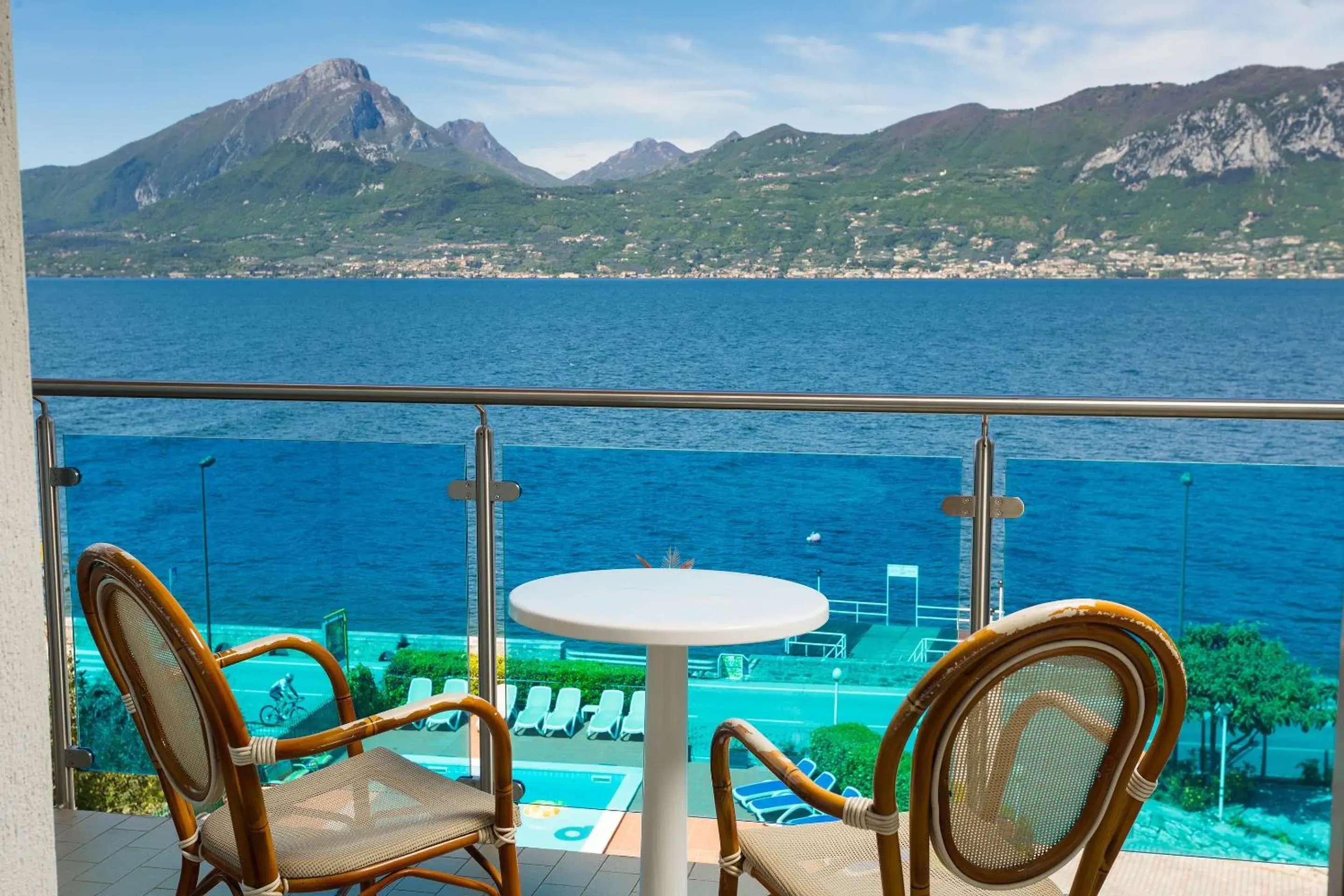 Double or Twin Room with Balcony and Lake View in Hotel Caribe - Garda Lake Collection Double or Twin Room with Balcony and Lake View in Hotel Caribe - Garda Lake Collection