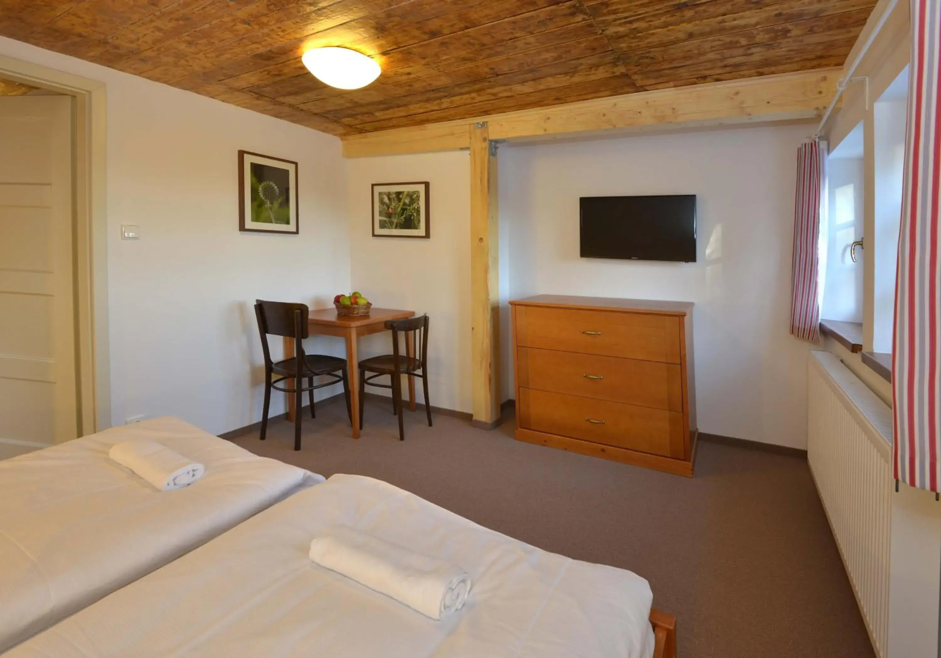 Quadruple Room with Bathroom in Prezidentská Quadruple Room with Bathroom in Prezidentská