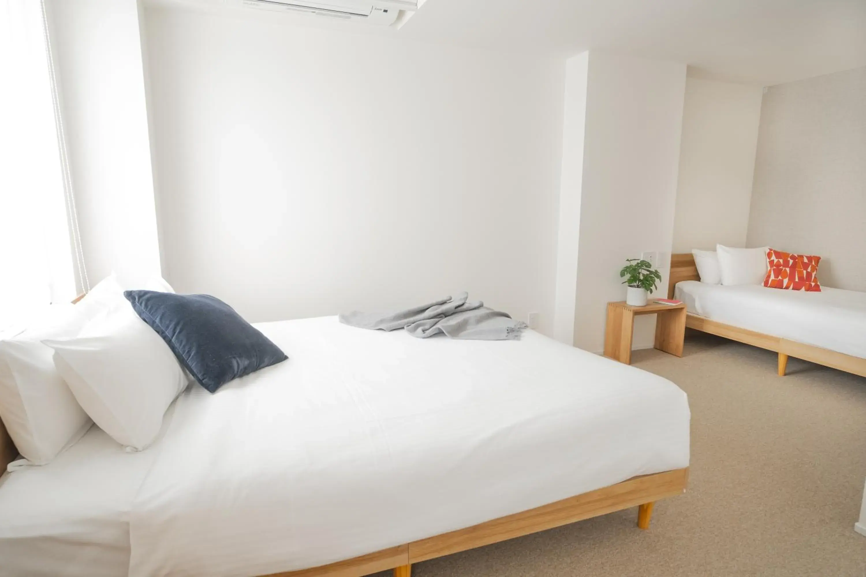 Studio Spacious Queen - single occupancy - Non-smoking in KABIN Minamiza Studio Spacious Queen - single occupancy - Non-smoking in KABIN Minamiza