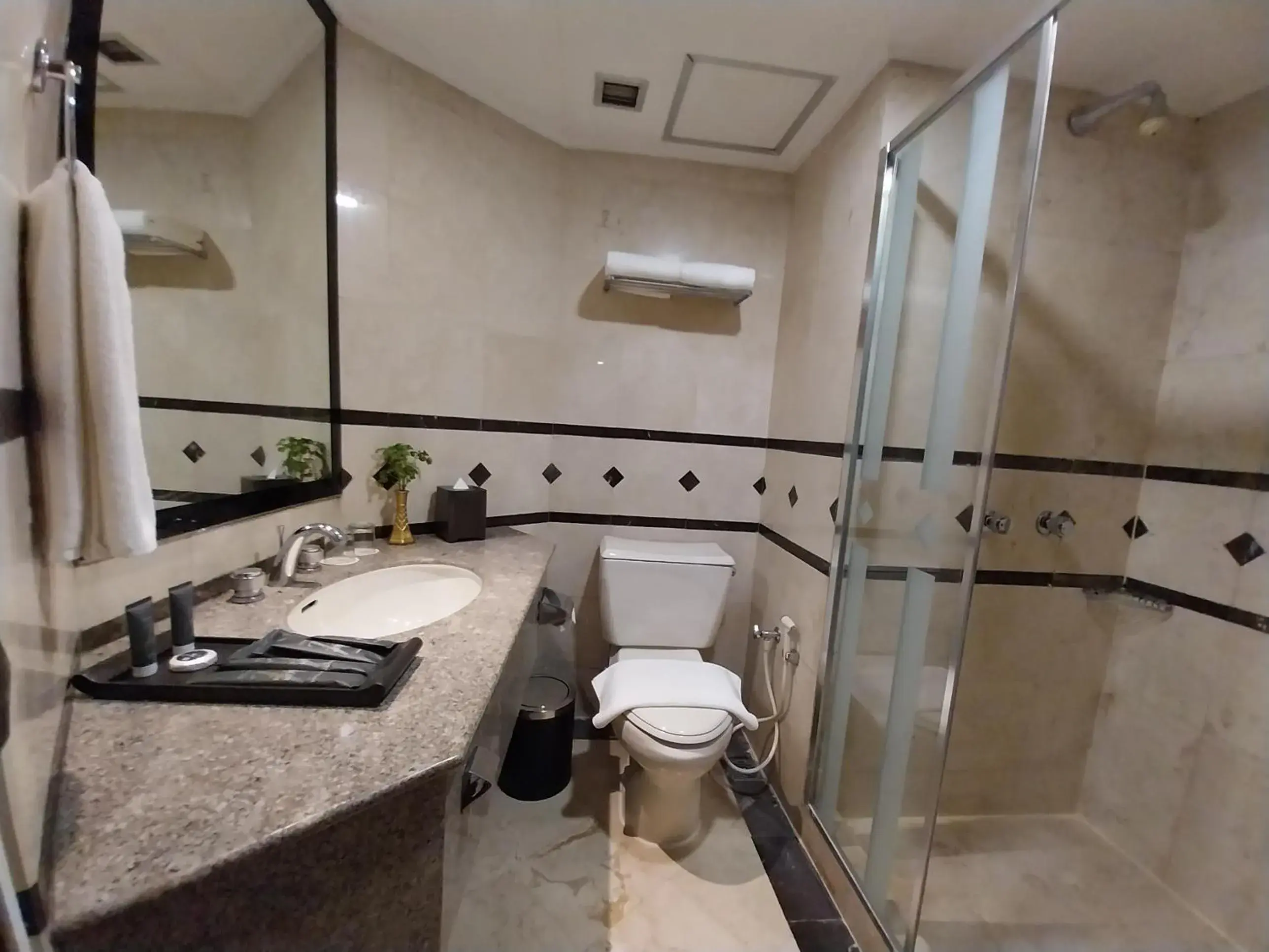 Deluxe Double Room in Horison Ultima Menteng Jakarta Deluxe Double Room in Horison Ultima Menteng Jakarta