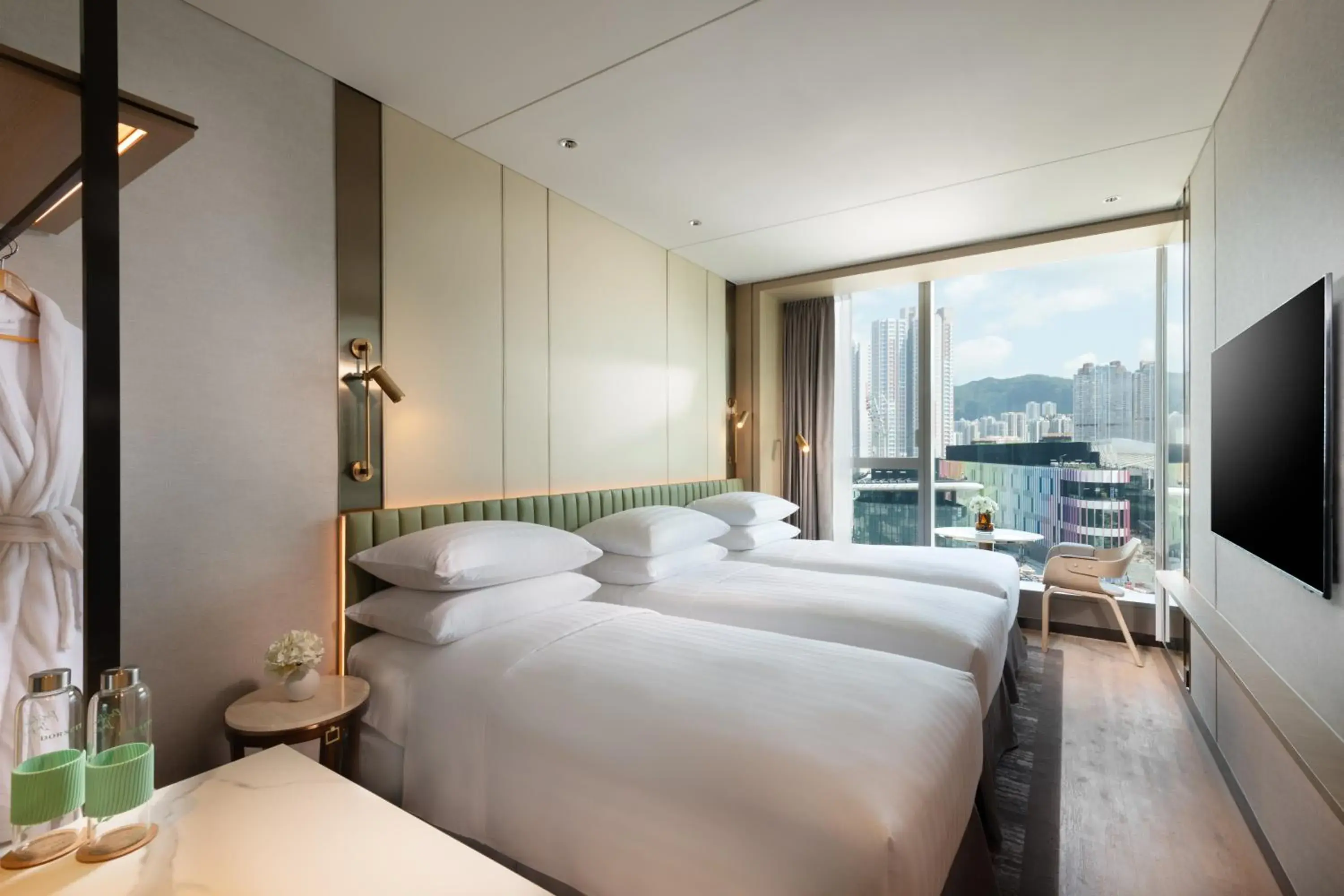 Premier Triple Room in Dorsett Kai Tak Premier Triple Room in Dorsett Kai Tak