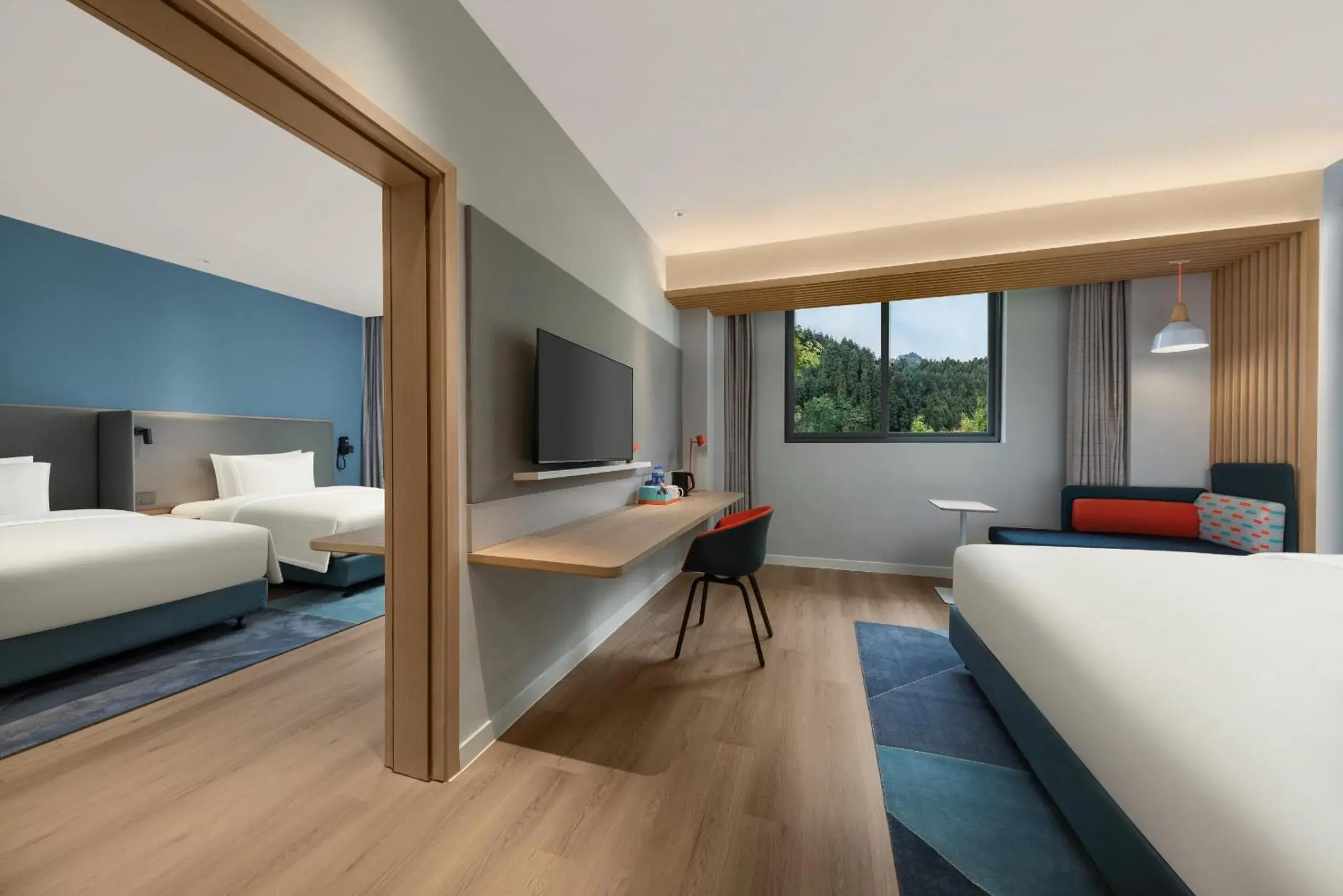 Standard King Room - Disability Access in Holiday Inn Express Wawu Mountain, an IHG Hotel Standard King Room - Disability Access in Holiday Inn Express Wawu Mountain, an IHG Hotel