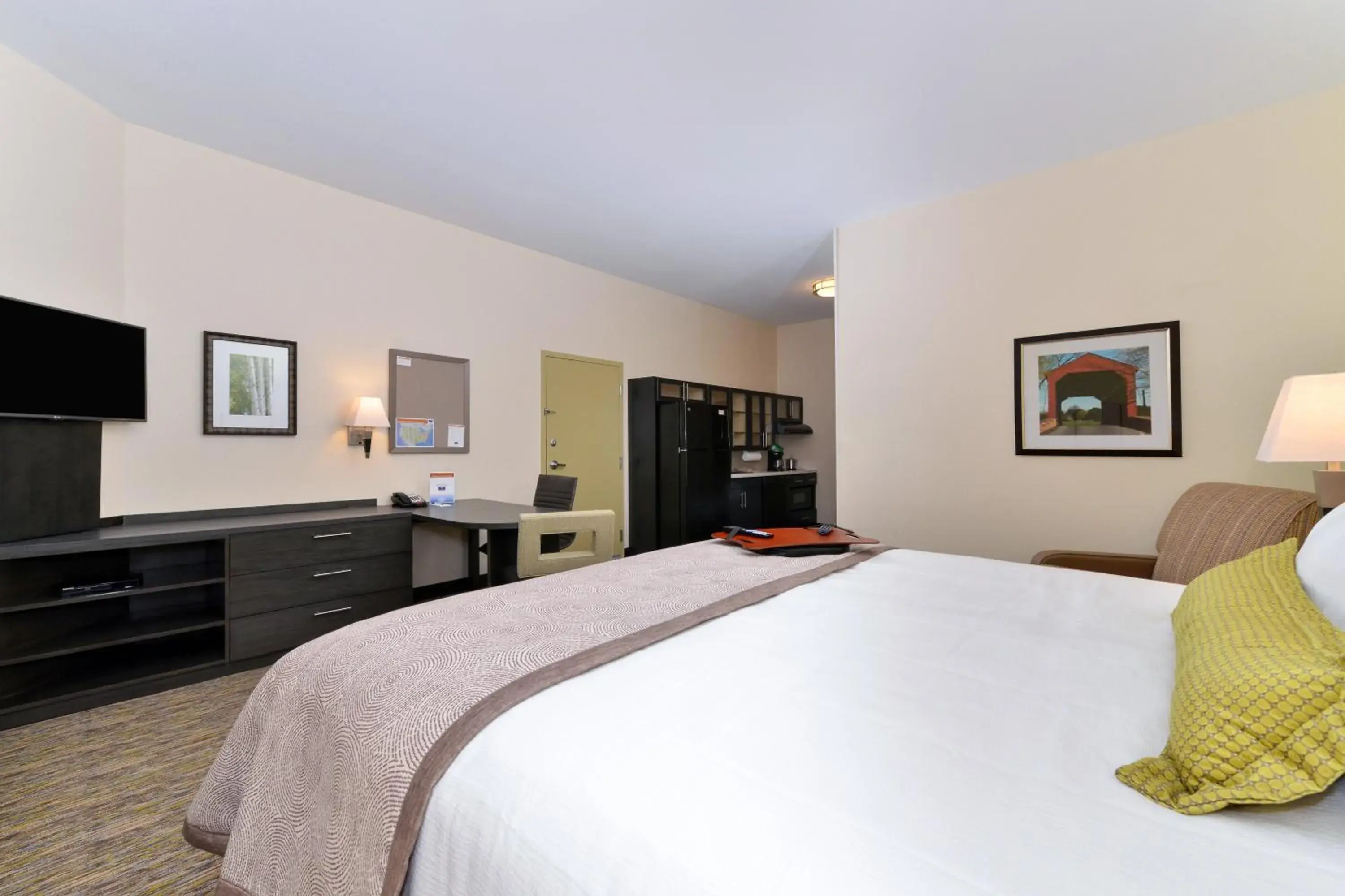 Studio Suite in Candlewood Suites Sayre by IHG Studio Suite in Candlewood Suites Sayre by IHG