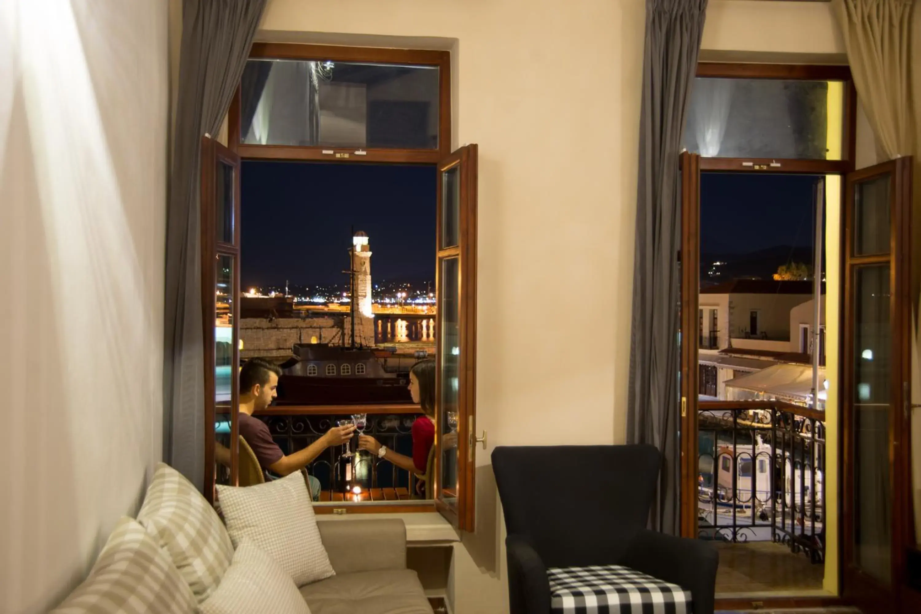 Deluxe Suite with Sea View in Porto Enetiko Suites Deluxe Suite with Sea View in Porto Enetiko Suites