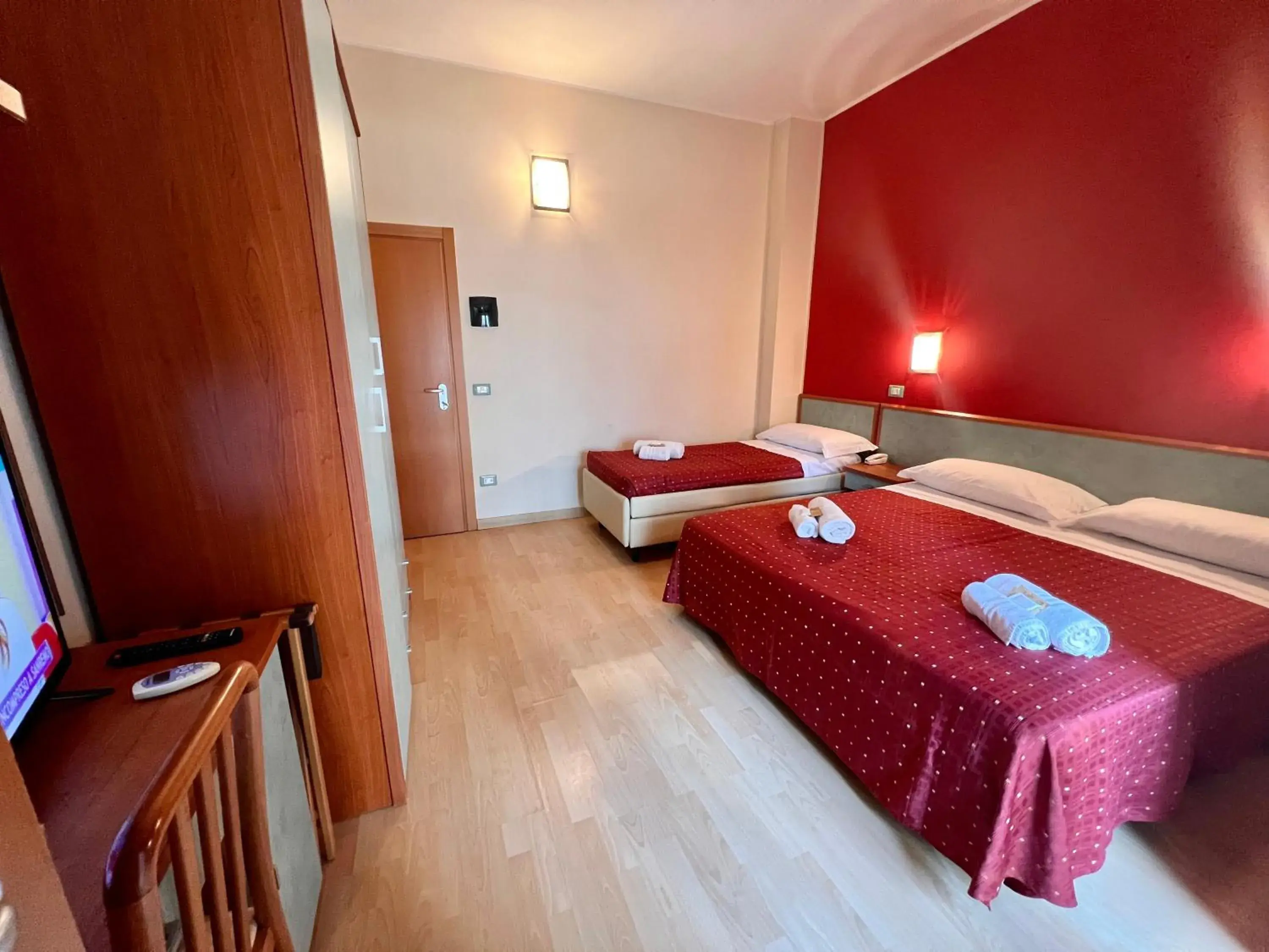 Triple Room in Hotel Villa Tina Triple Room in Hotel Villa Tina