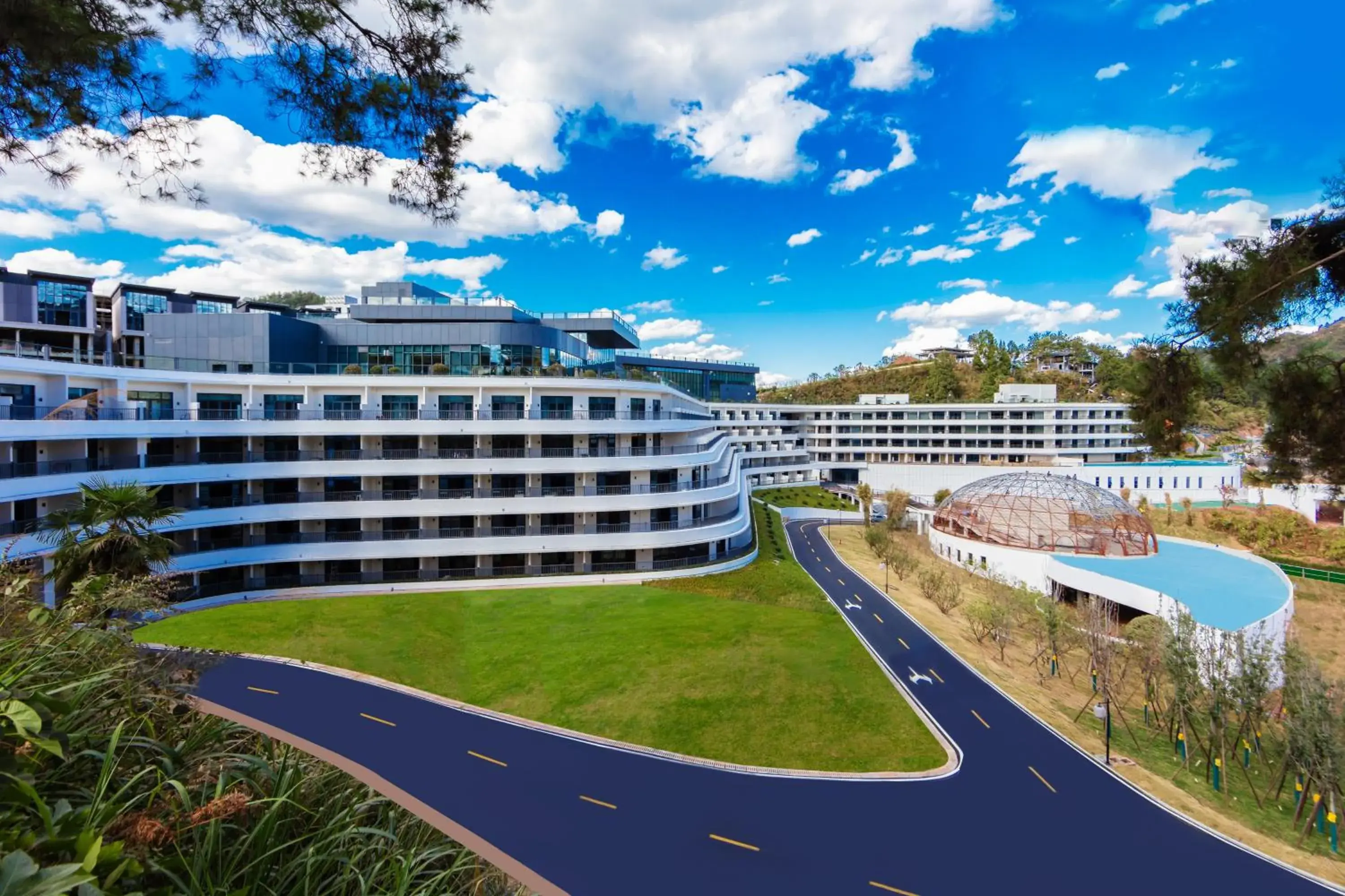 Wyndham Grand Plaza Royale Hot Springs Fenghuang Wyndham Grand Plaza Royale Hot Springs Fenghuang