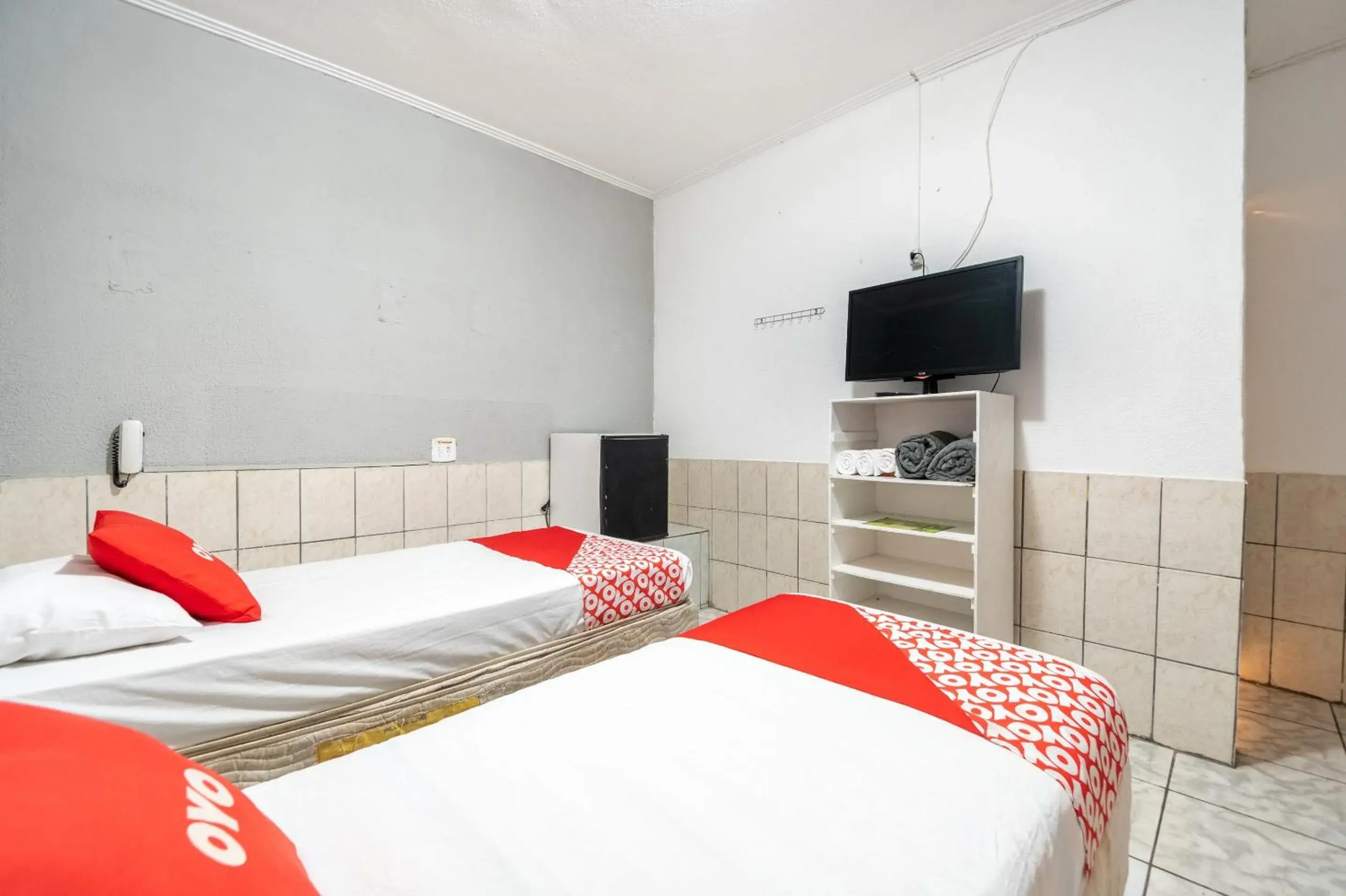 Twin Room in OYO Nações Unidas, Sao Paulo Twin Room in OYO Nações Unidas, Sao Paulo