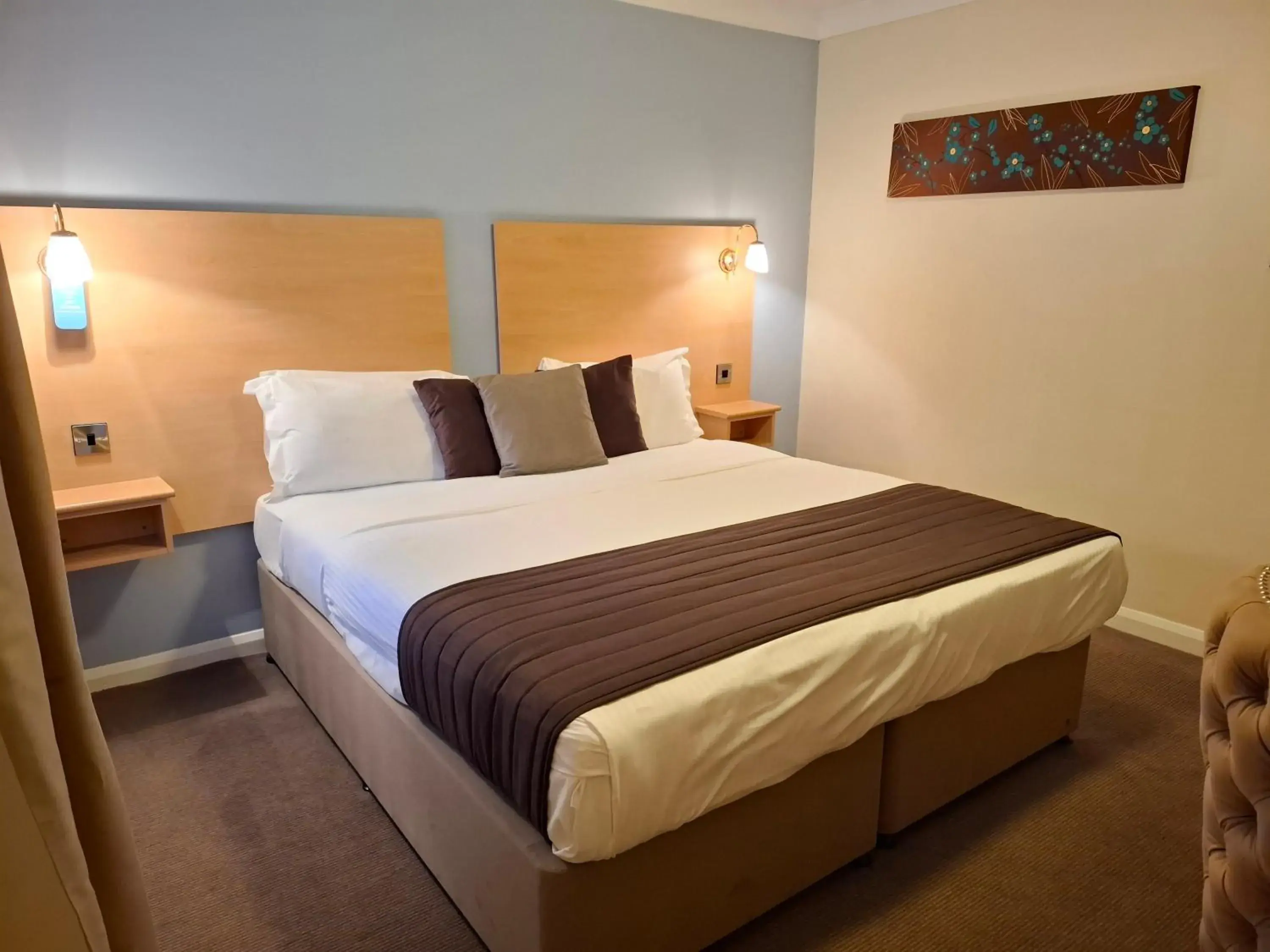 Deluxe Double Room in Borough Arms Hotel Deluxe Double Room in Borough Arms Hotel