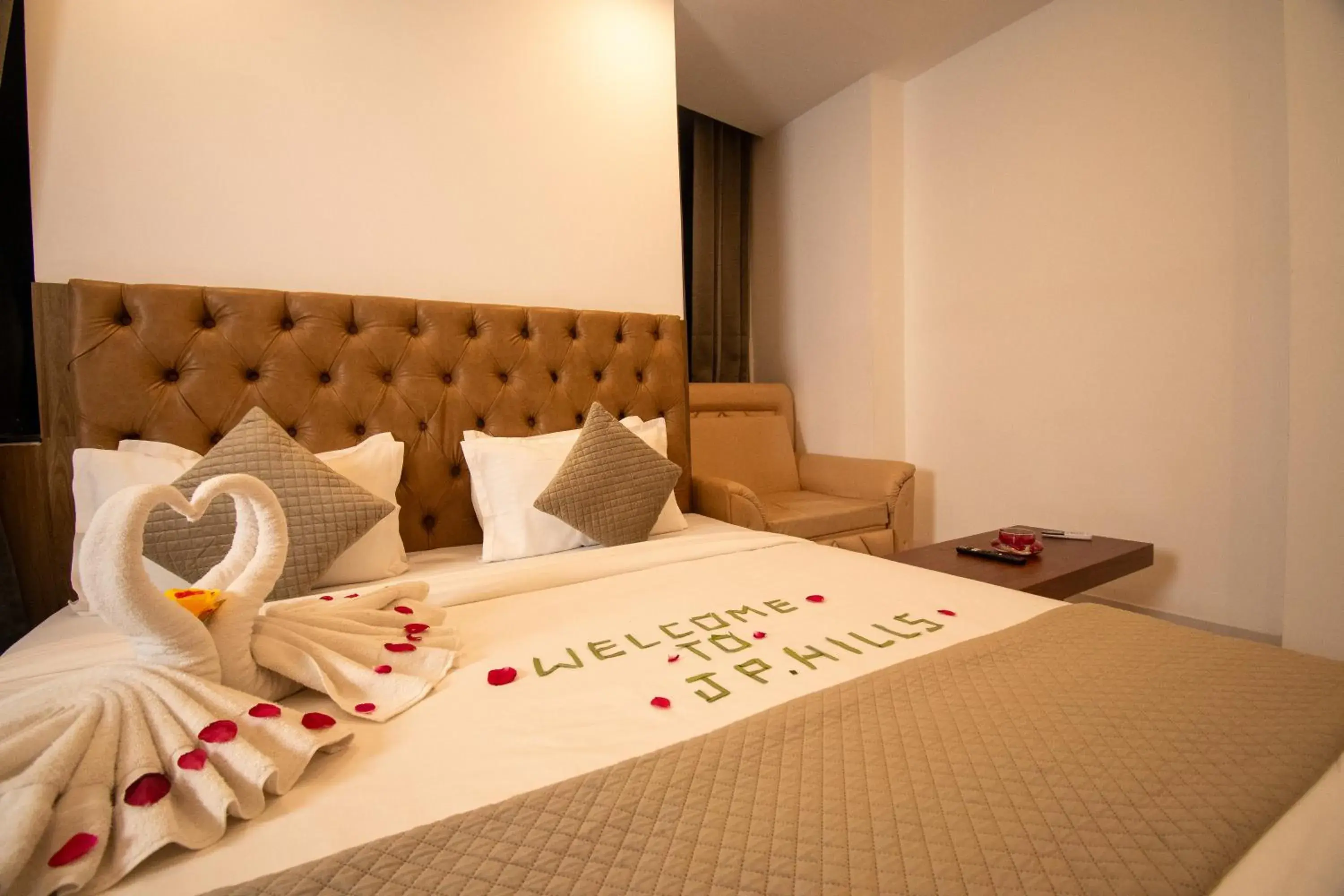 Superior Double Room in Hotel JP Hills Rishikesh Superior Double Room in Hotel JP Hills Rishikesh