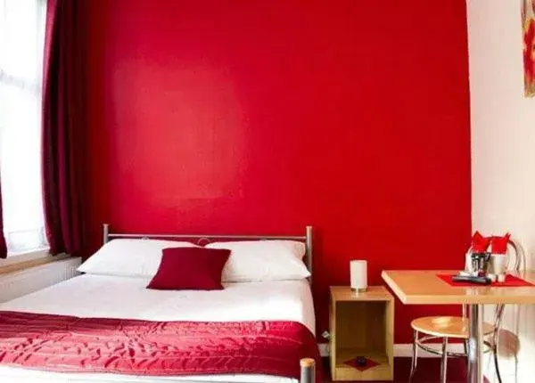 Double Room with Shared Bathroom in ST NICHOLAS HOTEL Double Room with Shared Bathroom in ST NICHOLAS HOTEL