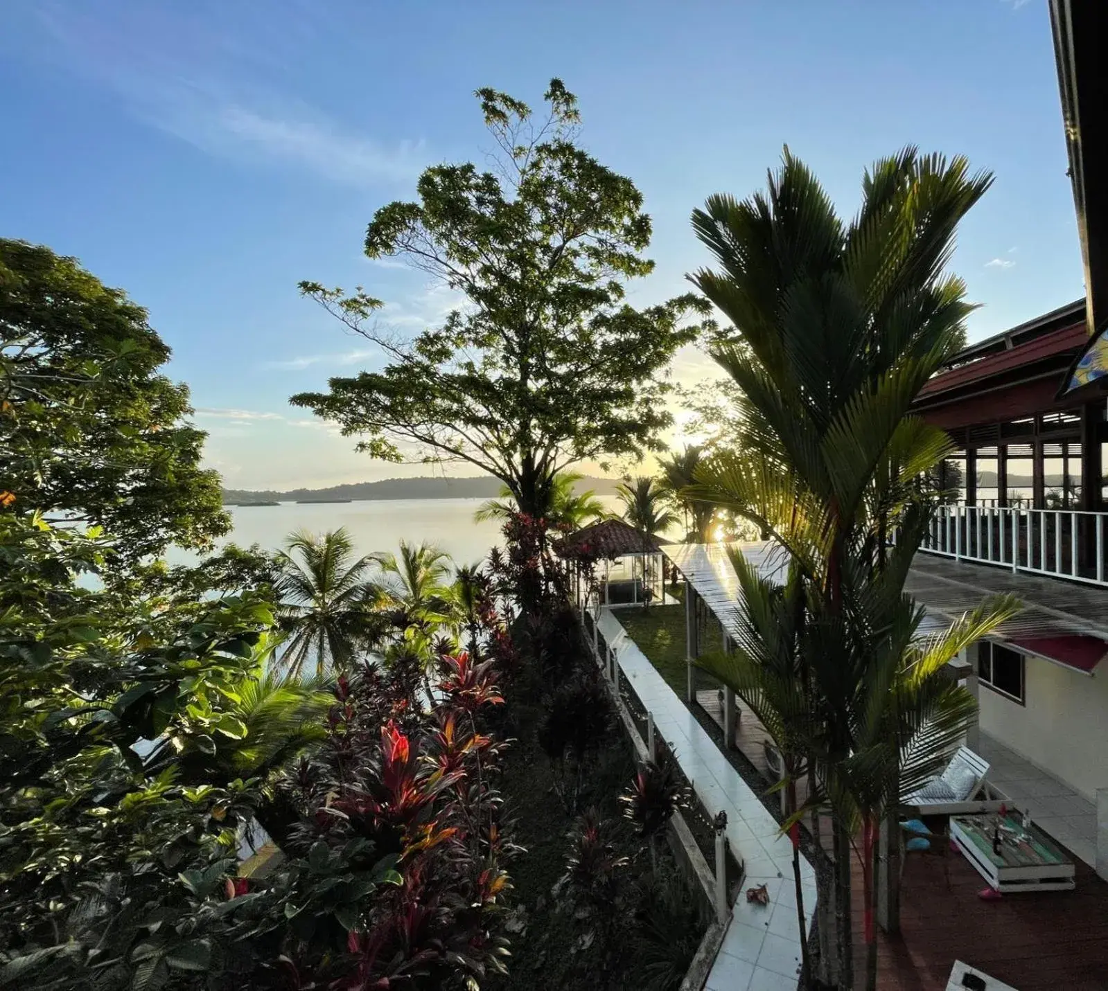 Queen Room with Sea View - single occupancy in Akwaba Lodge Queen Room with Sea View - single occupancy in Akwaba Lodge