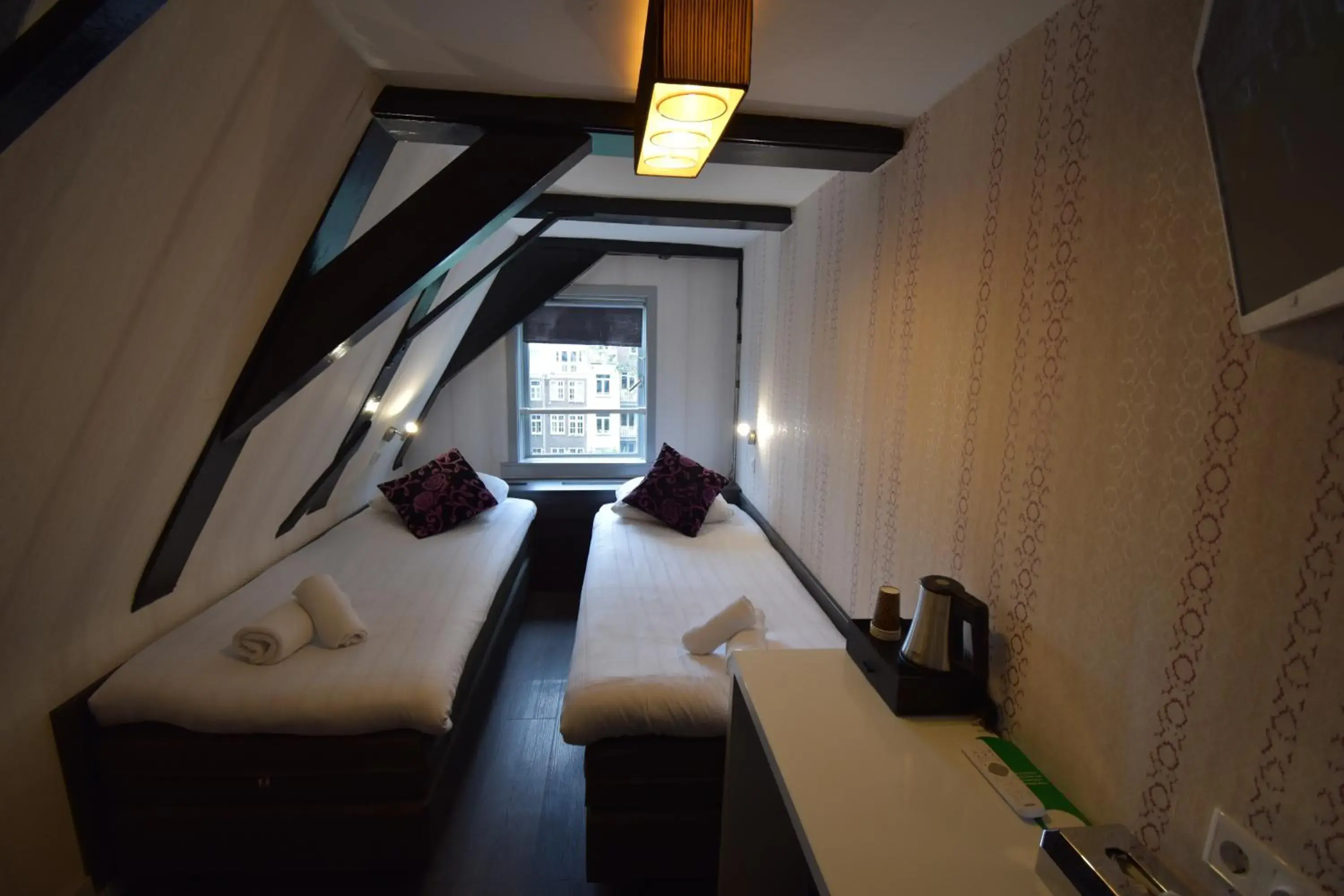 Small Twin Room in Hotel Hermitage Amsterdam Small Twin Room in Hotel Hermitage Amsterdam