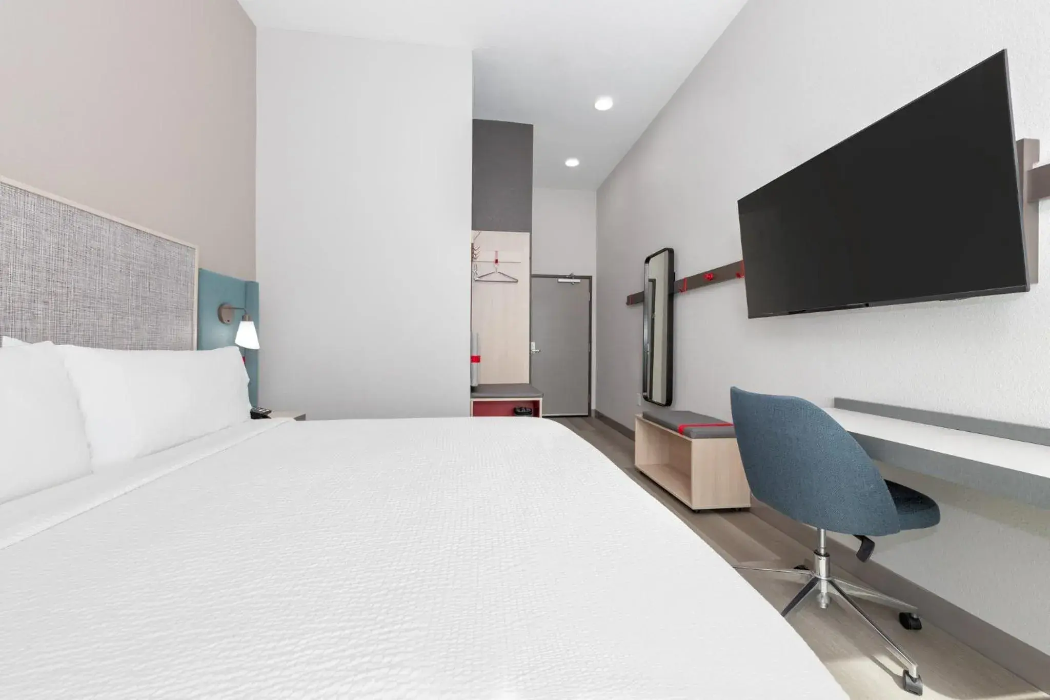 King Room - Hearing Accessible in avid hotel Austin NW - Lakeline by IHG King Room - Hearing Accessible in avid hotel Austin NW - Lakeline by IHG