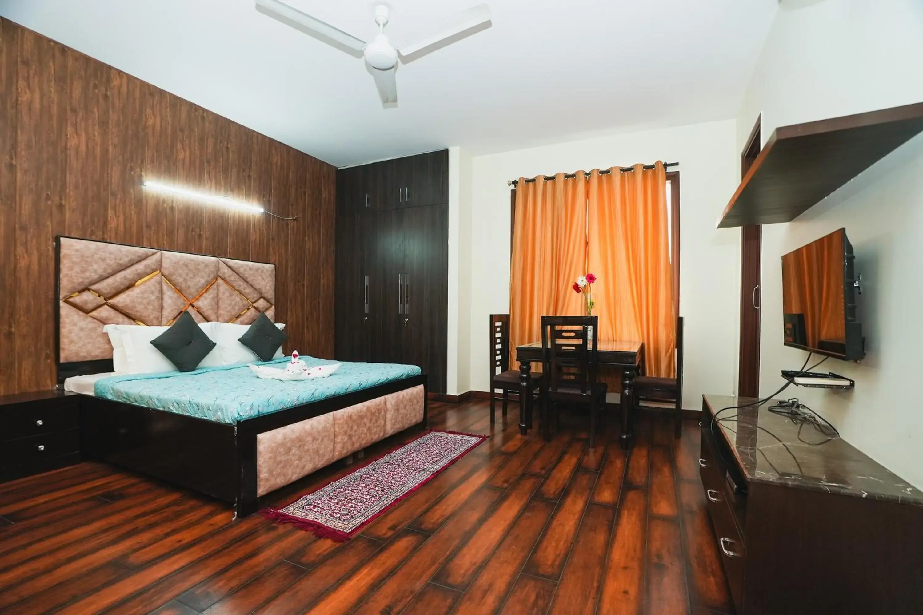 Deluxe Room in Mintstar Apartment and Suites, Chittaranjan Park Deluxe Room in Mintstar Apartment and Suites, Chittaranjan Park