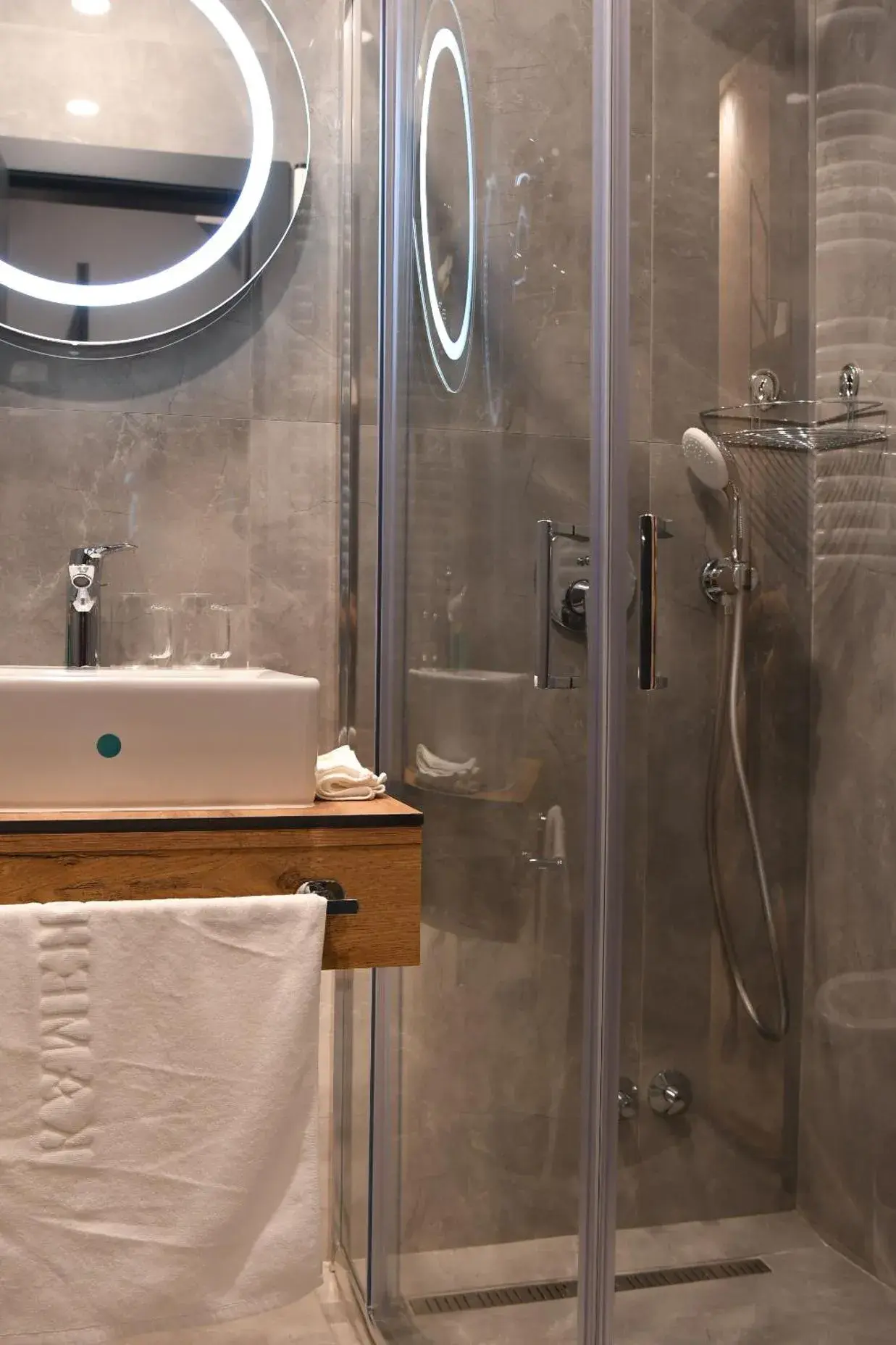 Deluxe Twin Room - single occupancy in KAME HOTEL BELGRADE,贝尔格莱德凯美酒店 Deluxe Twin Room - single occupancy in KAME HOTEL BELGRADE,贝尔格莱德凯美酒店