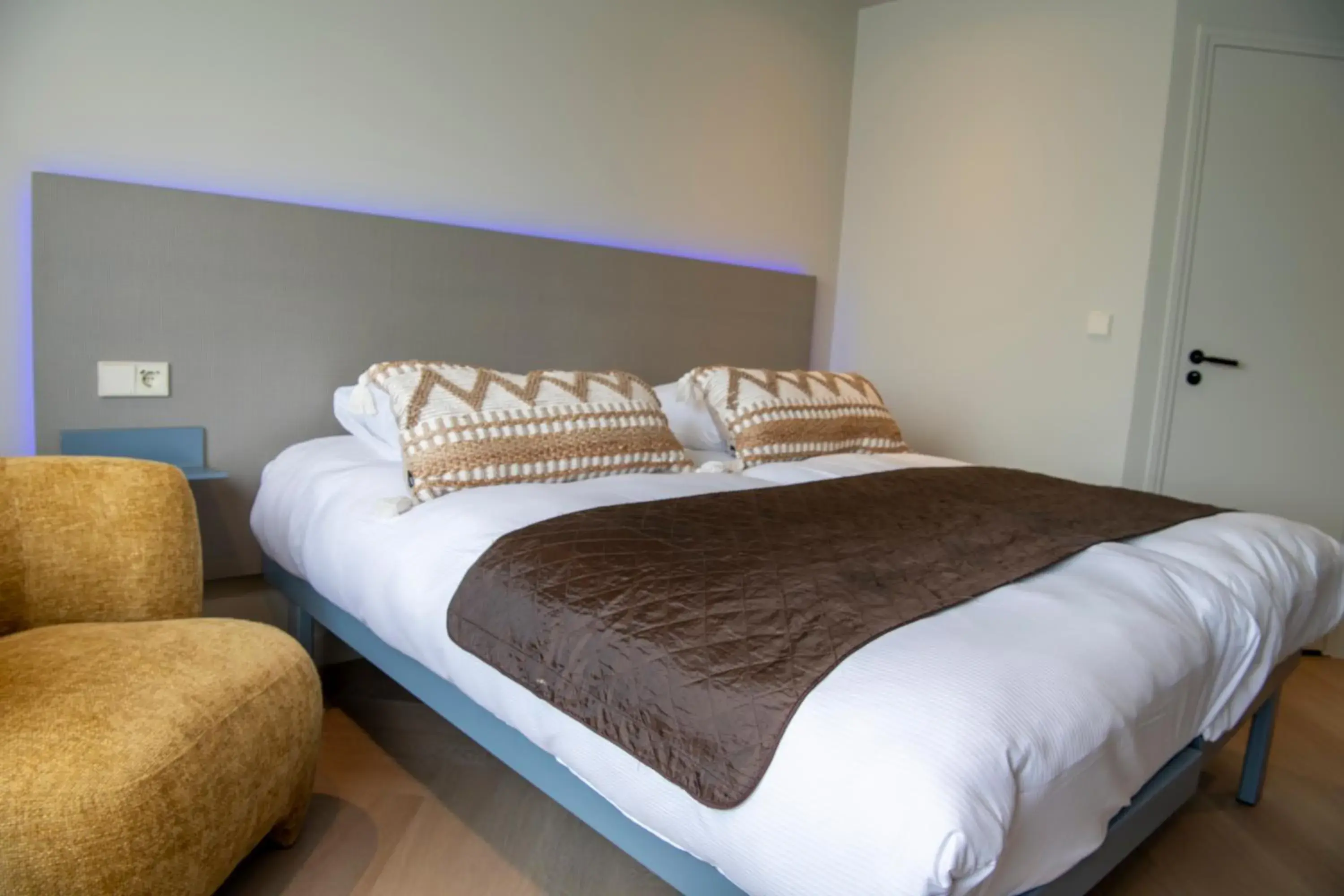 Comfort Twin Room in Boutique Hotel Herbergh Amsterdam Airport FREE PARKING Comfort Twin Room in Boutique Hotel Herbergh Amsterdam Airport FREE PARKING