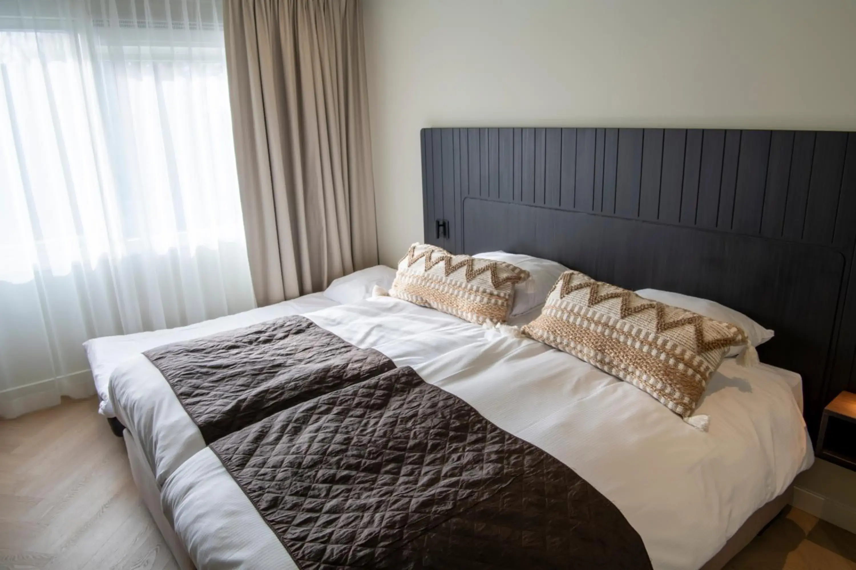 Comfort Triple Room in Boutique Hotel Herbergh Amsterdam Airport FREE PARKING Comfort Triple Room in Boutique Hotel Herbergh Amsterdam Airport FREE PARKING
